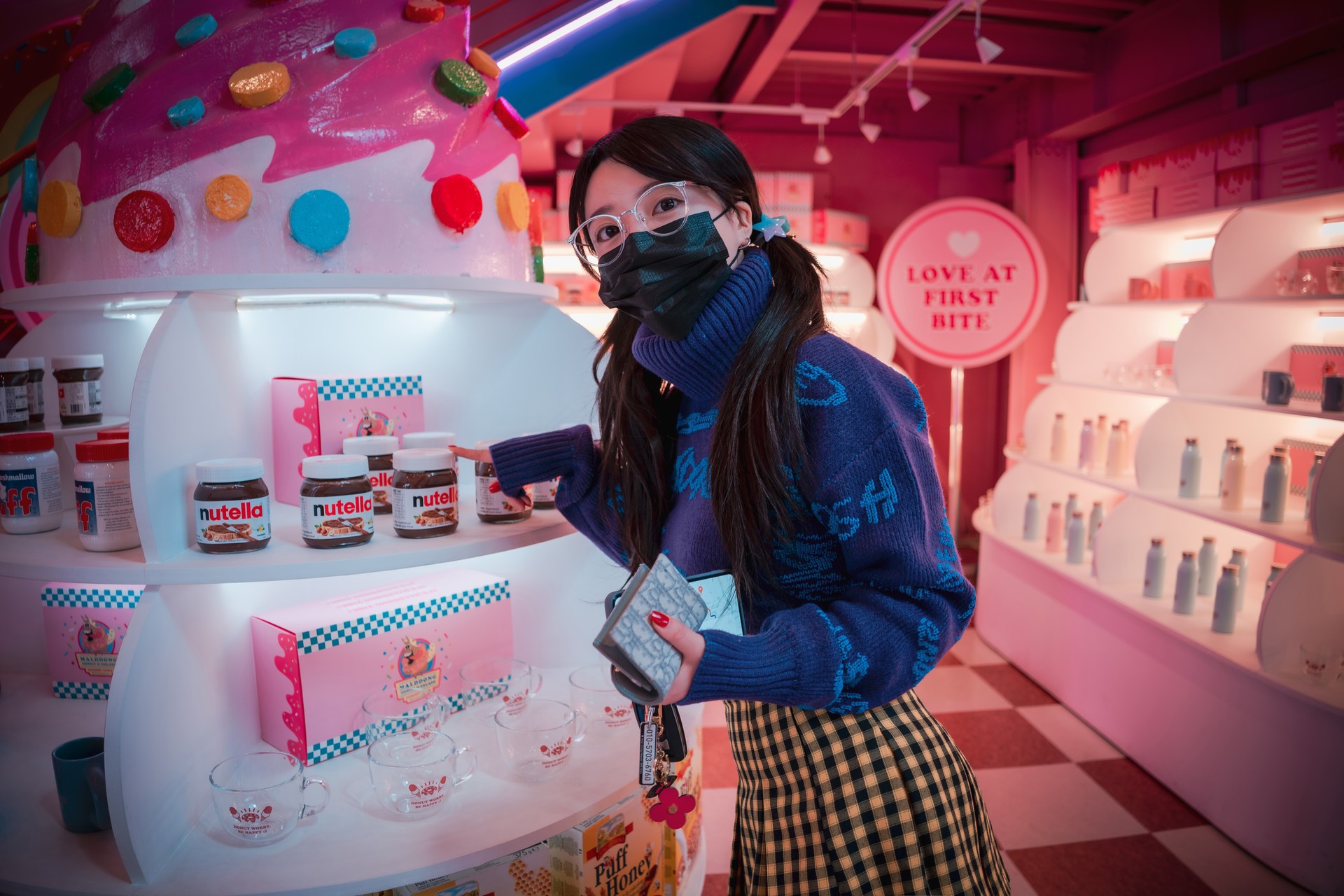 Son Yeeun, [DJAWA] Early Spring Walk in March Vol.2 (+S.Ver) Set.02