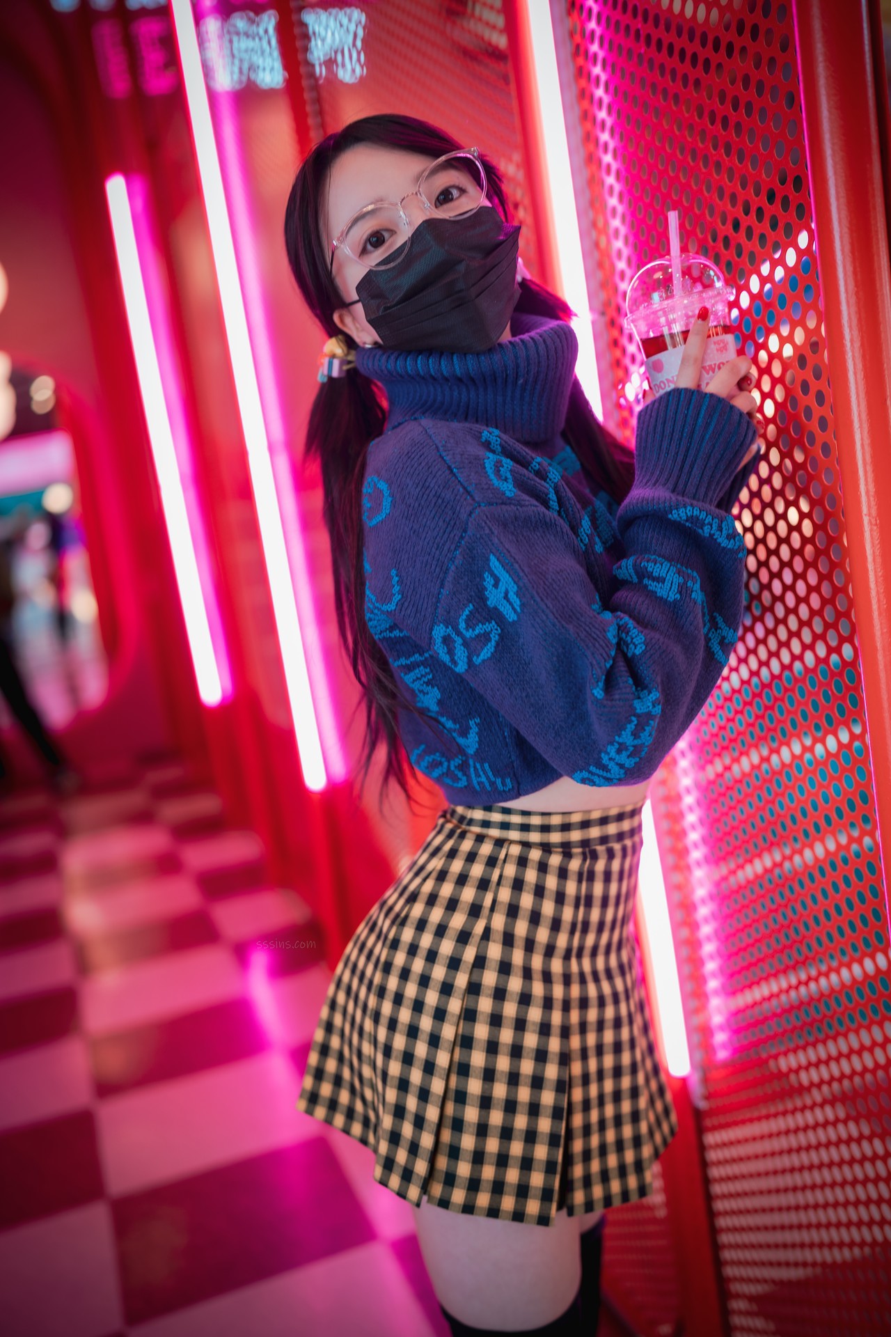Son Yeeun, [DJAWA] Early Spring Walk in March Vol.2 (+S.Ver) Set.02