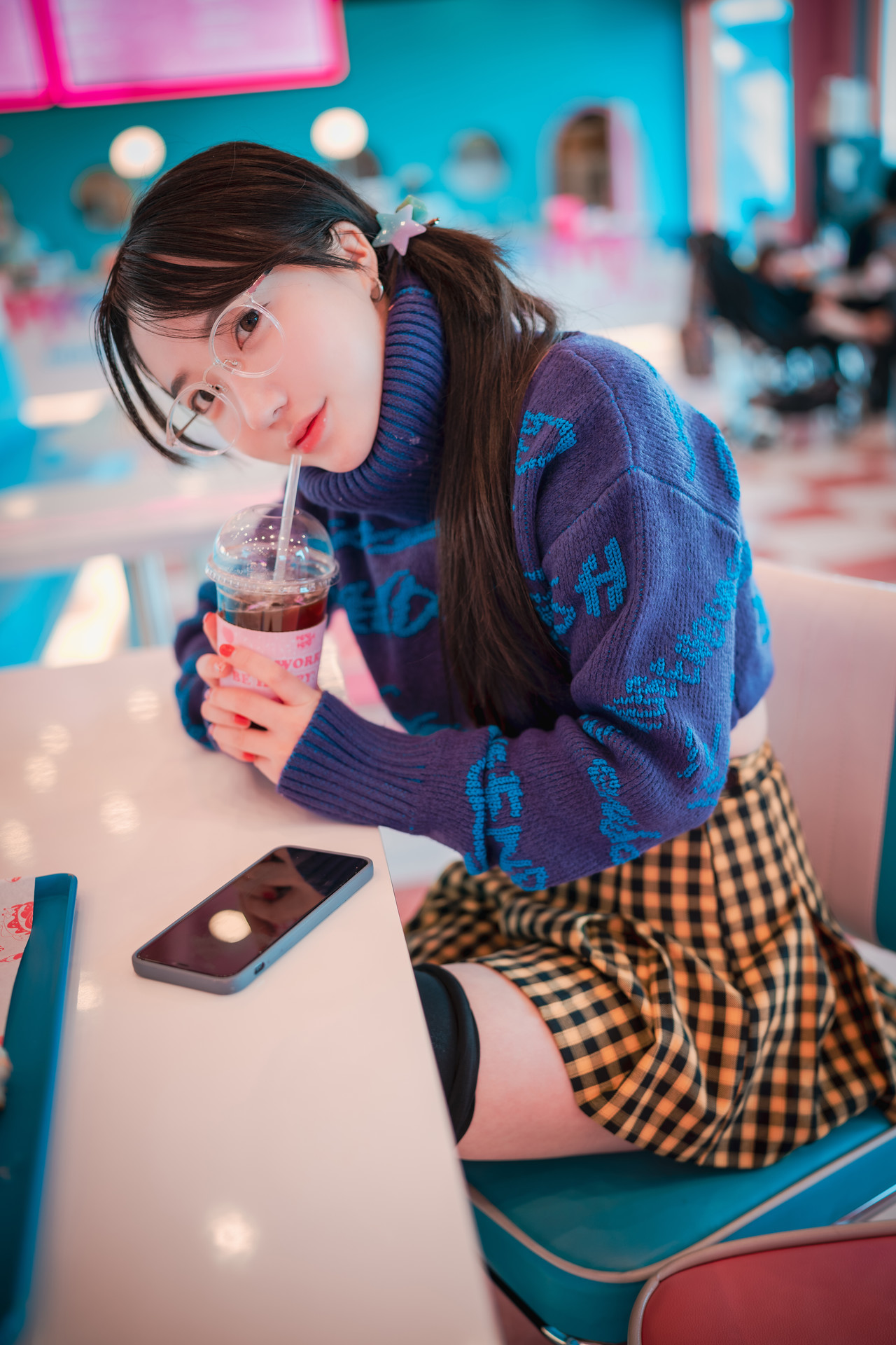 Son Yeeun, [DJAWA] Early Spring Walk in March Vol.2 (+S.Ver) Set.02