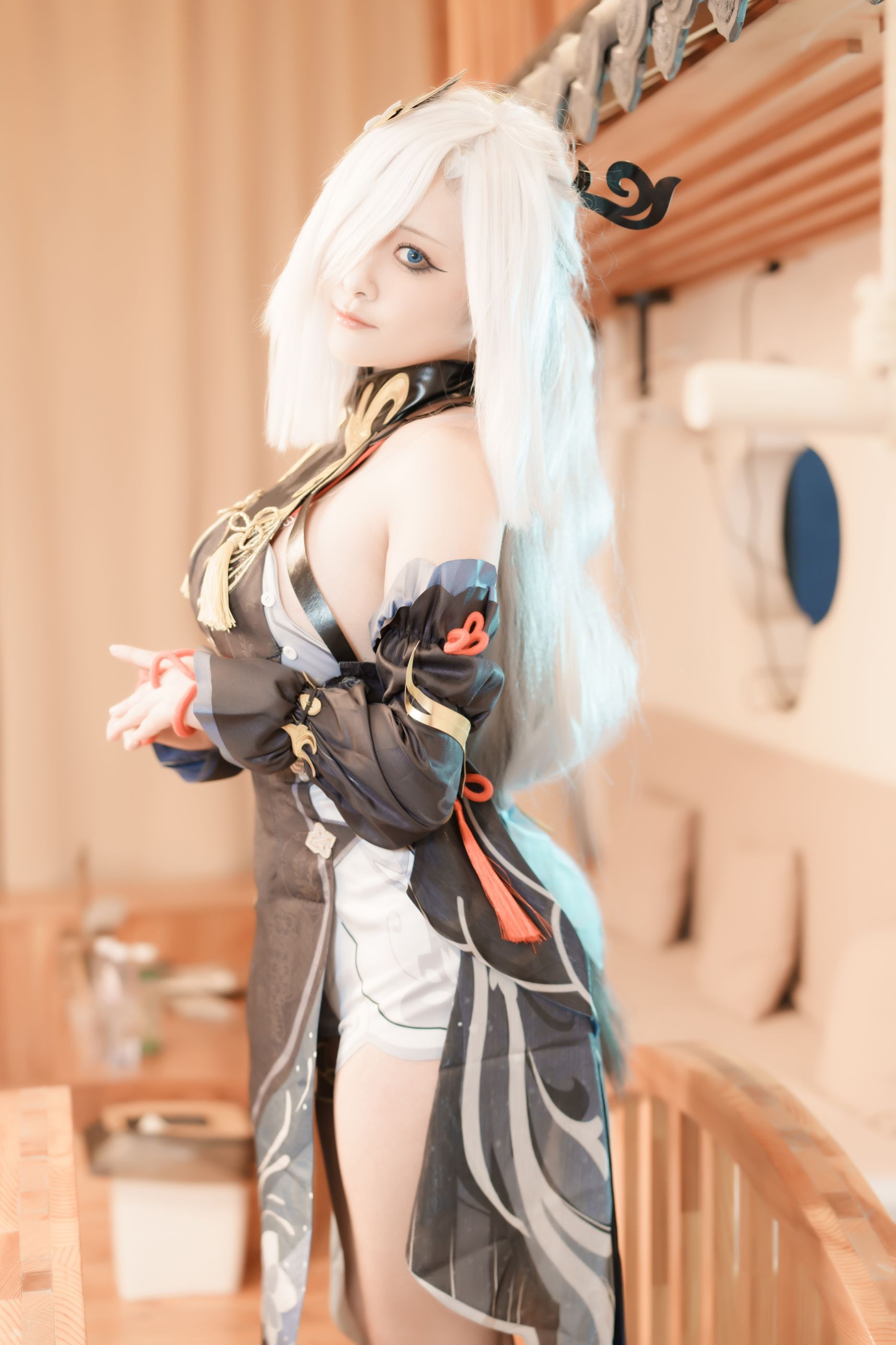 洛璃蘿莉SAMA 申鶴 83P1V