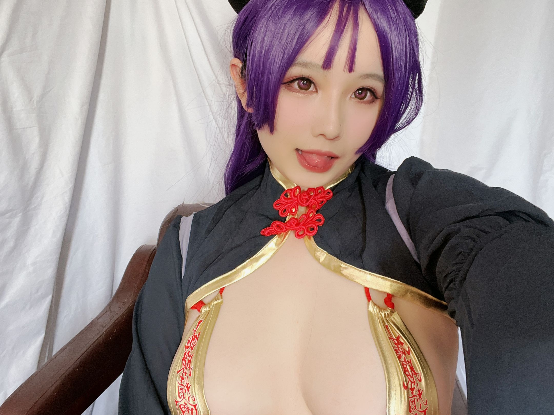 アハン今日はとても嬉しい ナイグアンゾンビ