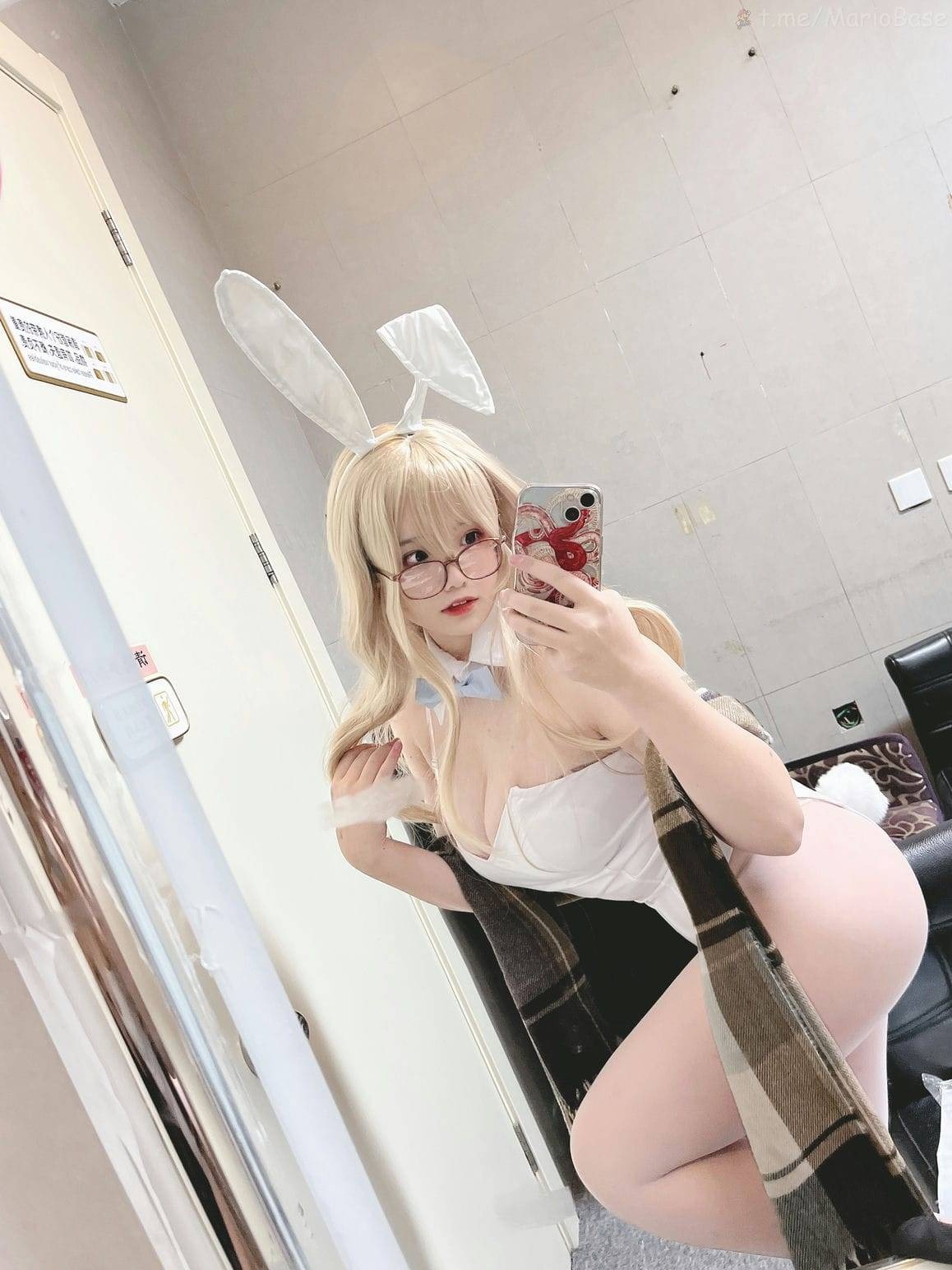 아반 - 투시 [47P7V