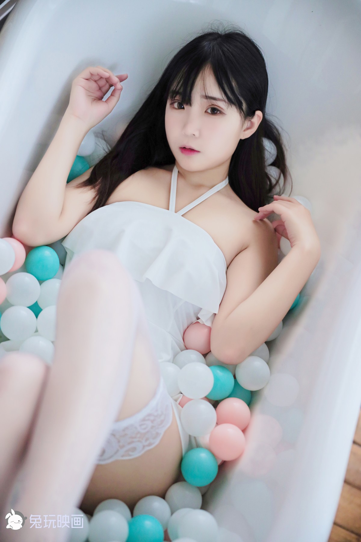 코스프레 토완영화 유코의 흰 치마