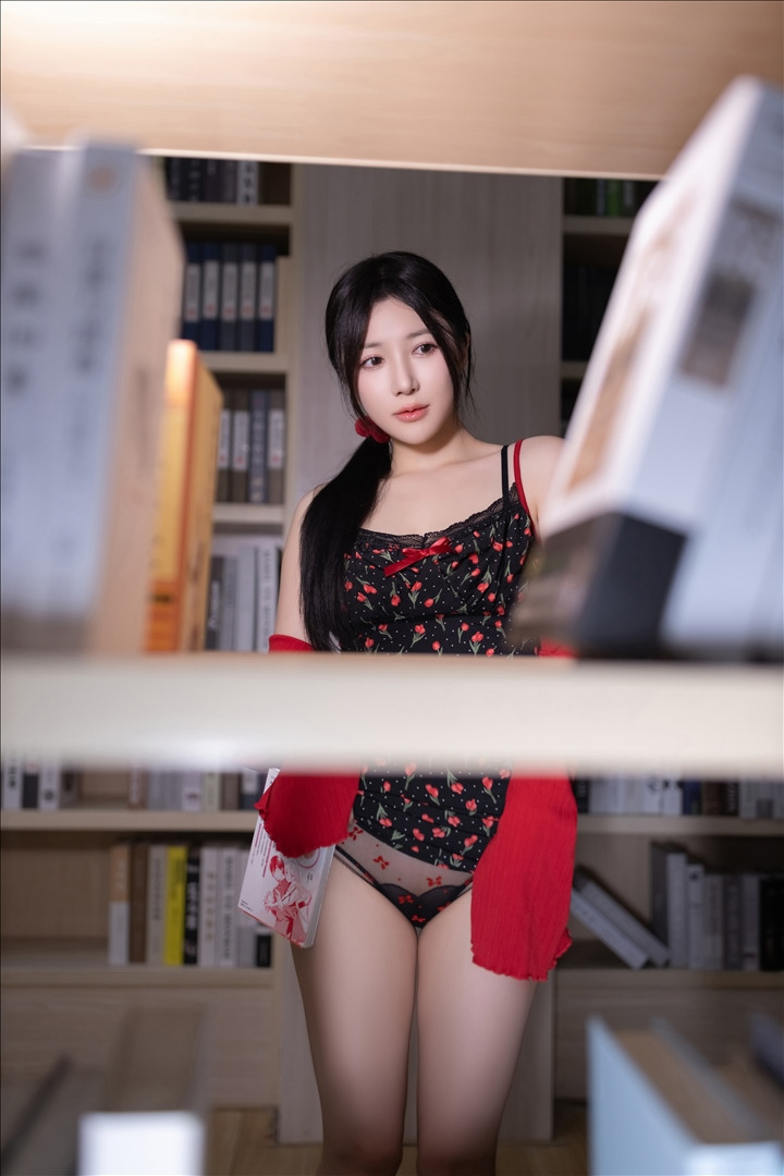 Caviar Fish - Library [82P-666M] 20240704s