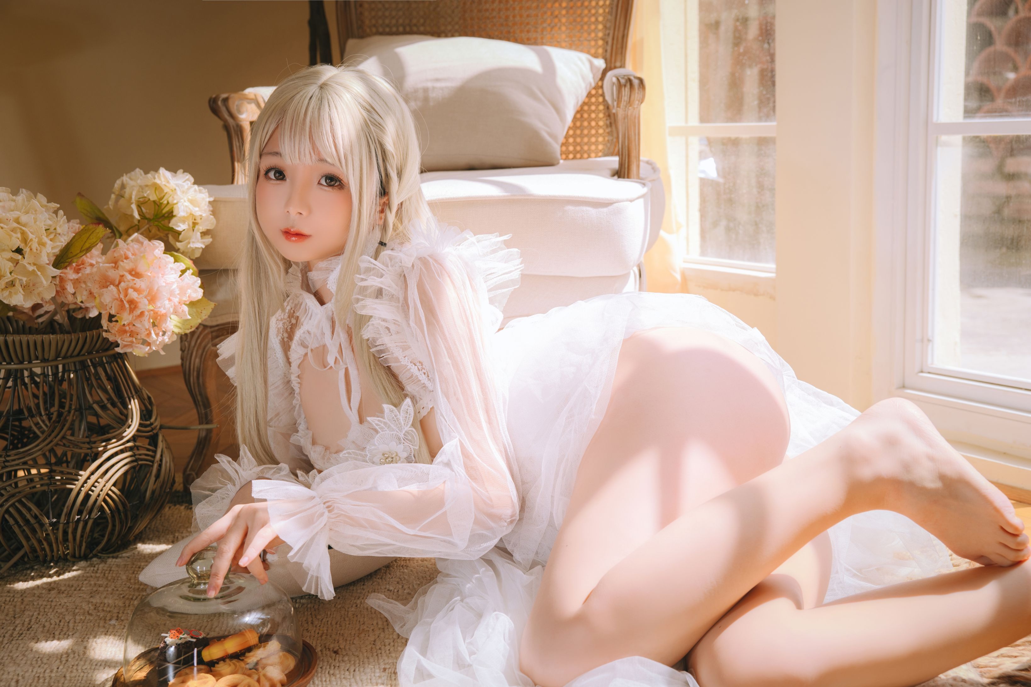 ニナキョウ 白いガーゼ衣 136P4V