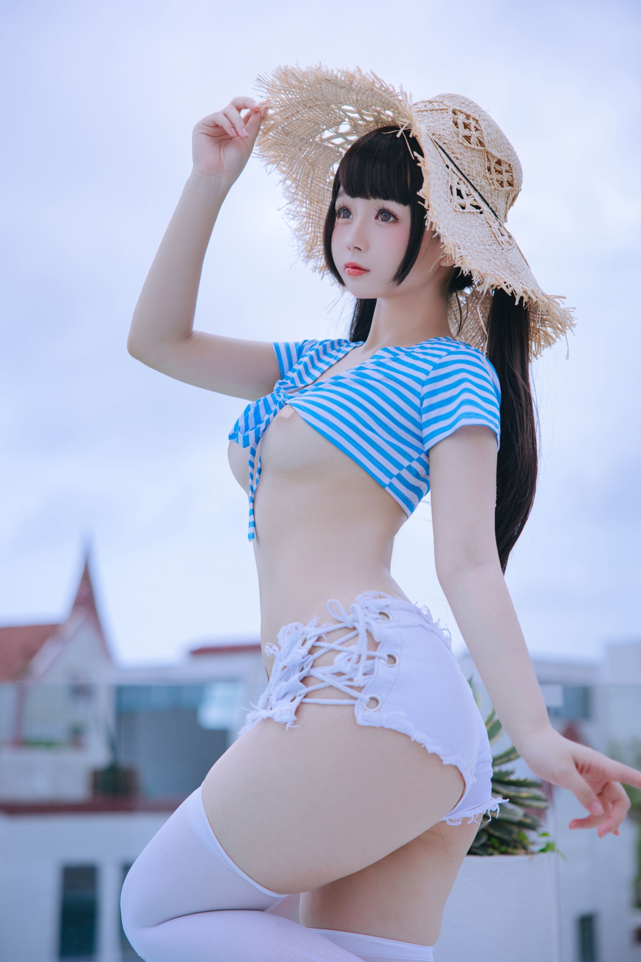 日奈嬌 藍白條 150P6V