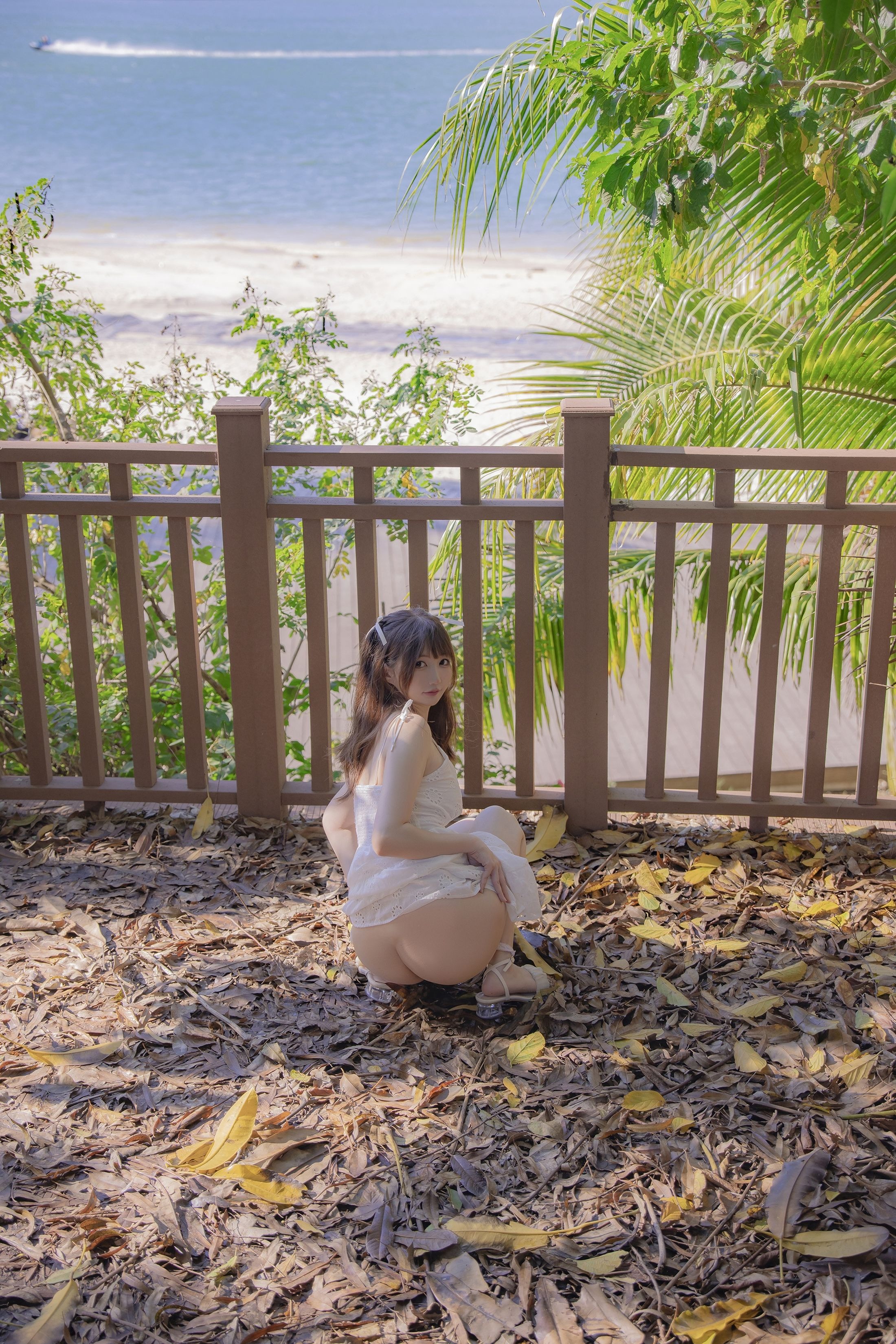 Nagisa Monster Meow - January 2023 Subscription Photobook 137P