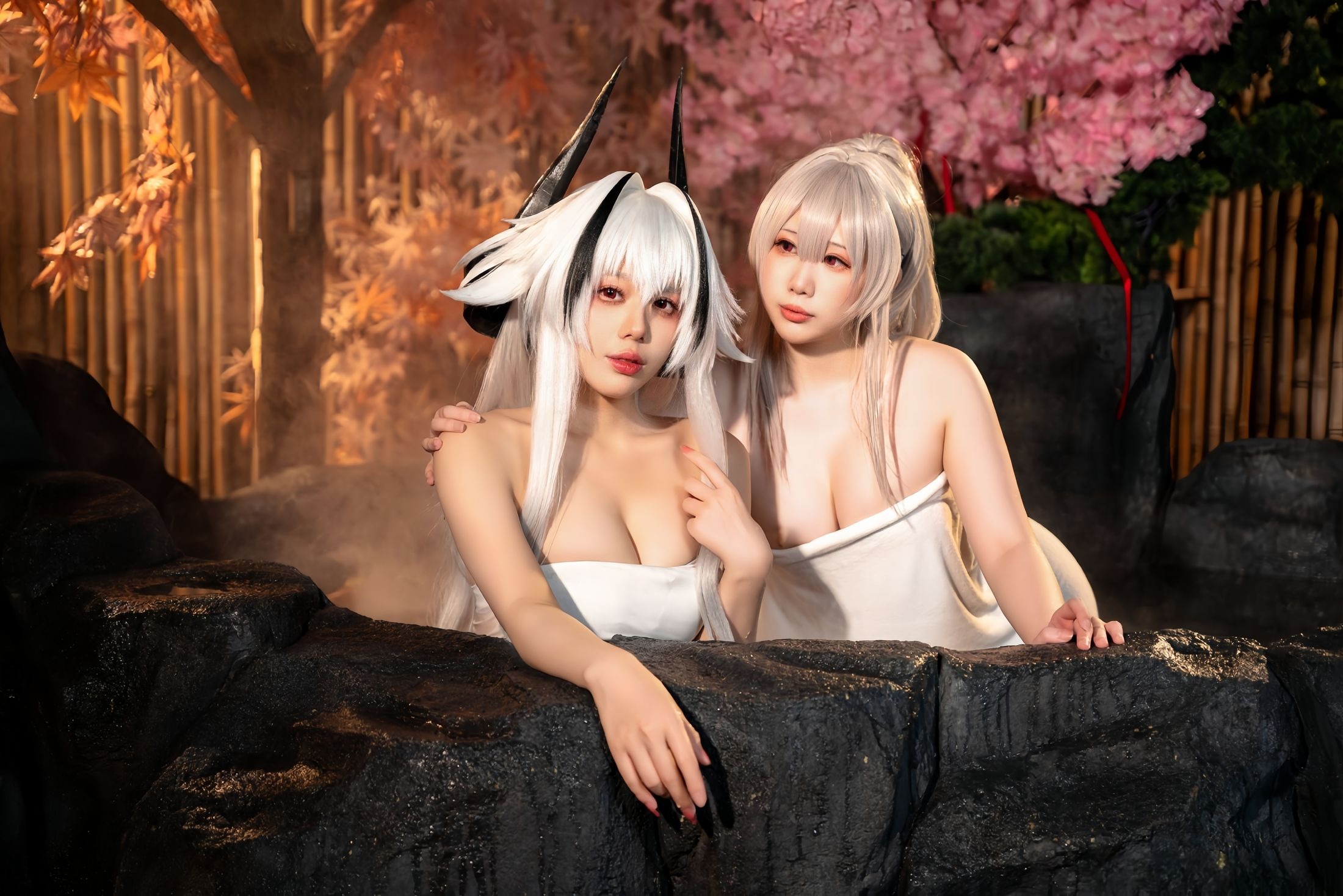 Tiểu Yao Yao & Cửu Ngôn & Hỷ Trà Cang Cang Tử - Bích Lam Ôn Tuyền 66P