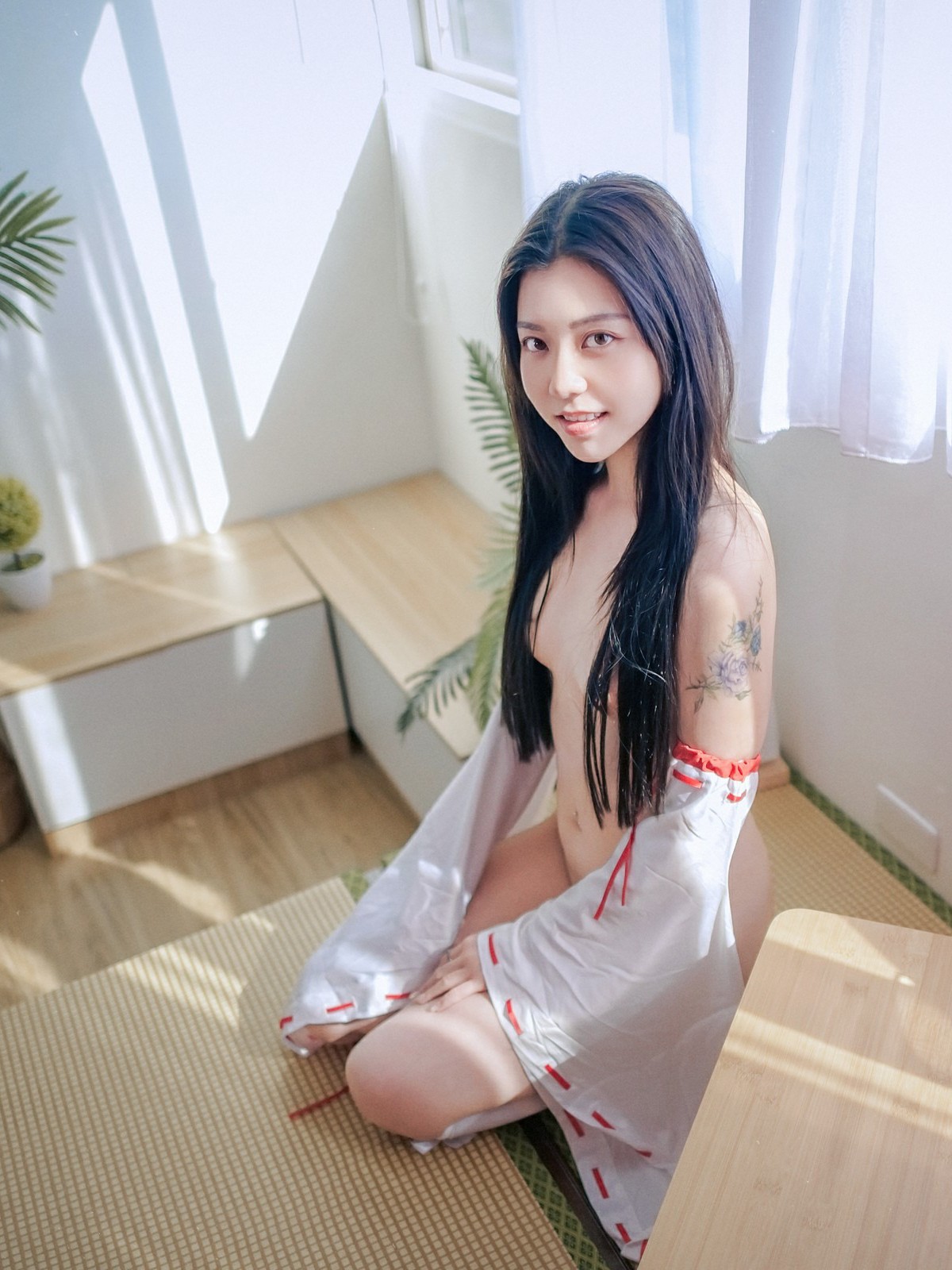 캐롤라인 무녀의 노신 제마 일기 Set.01