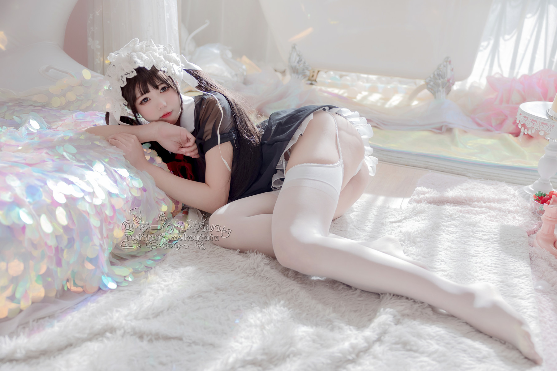 Cosplay Niên Niên Đoàn Tử Thỏ Hắc Bạch Nữ Phụ