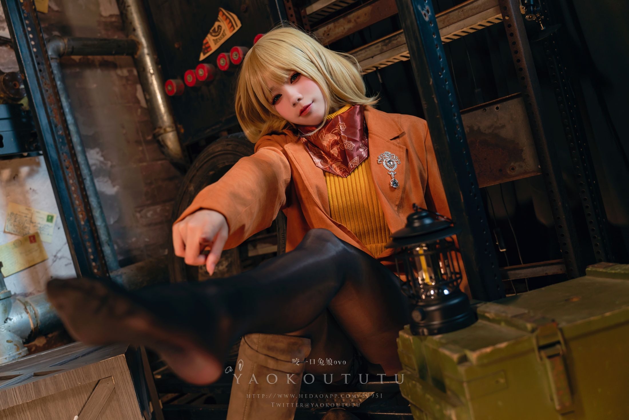 Biting Little Rabbit - Ashley (Resident Evil 4) 58P
