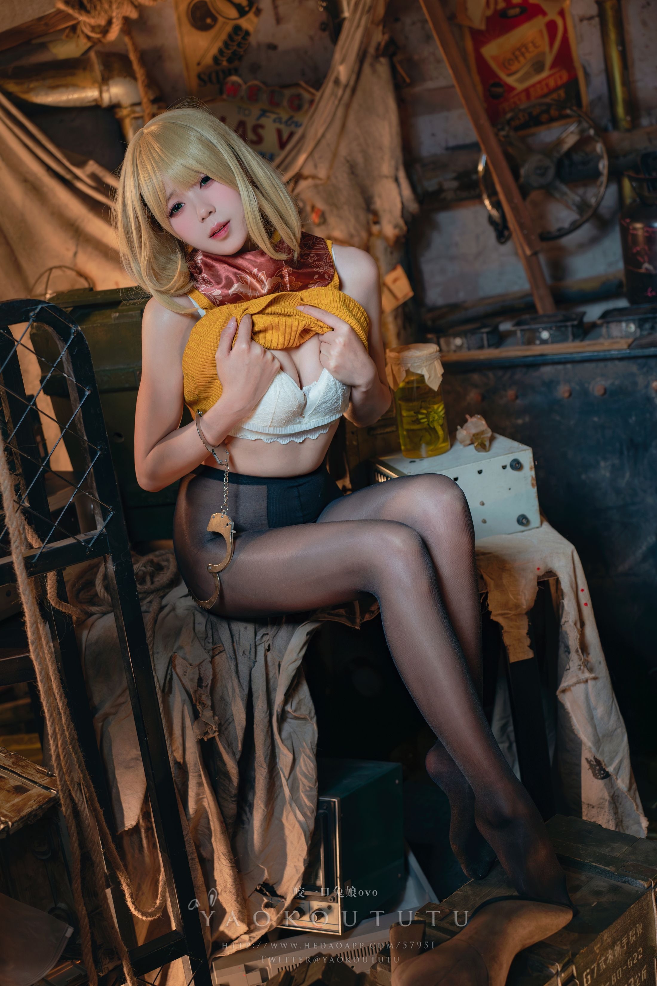 Thỏ Nhỏ Cắn Người - Ashley (Resident Evil 4) 58P