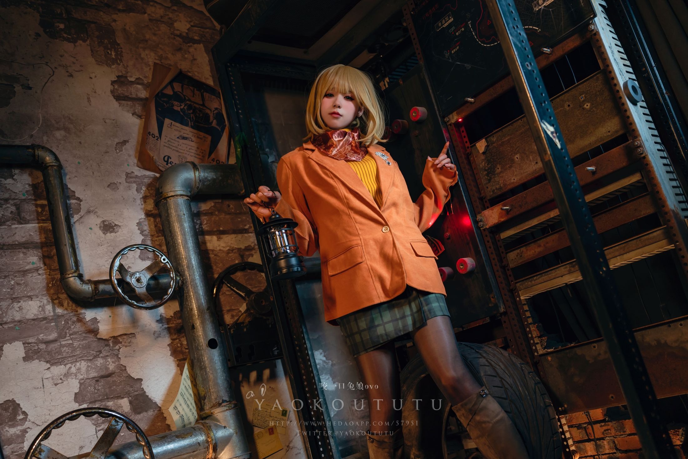 Biting Little Rabbit - Ashley (Resident Evil 4) 58P
