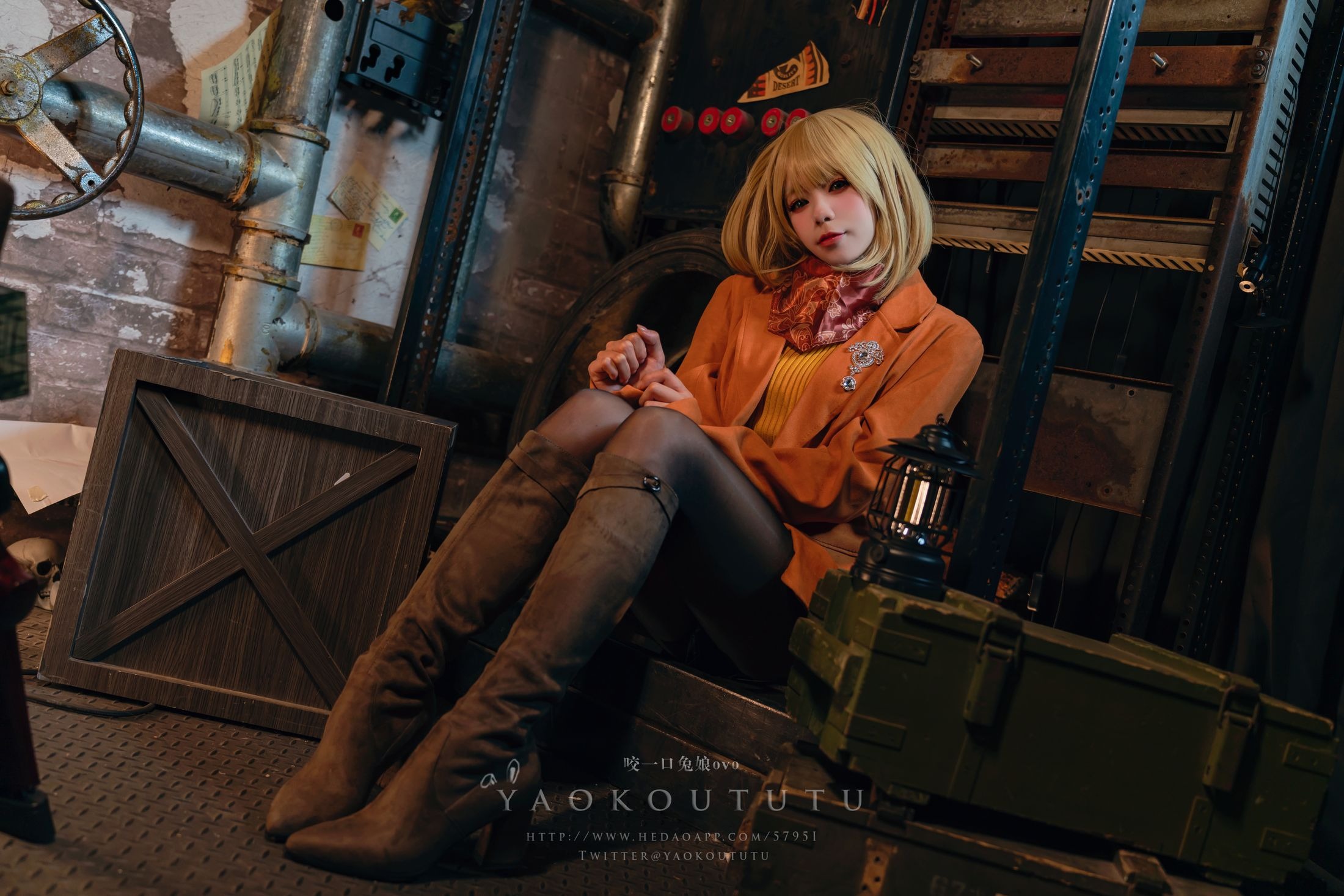 Biting Little Rabbit - Ashley (Resident Evil 4) 58P