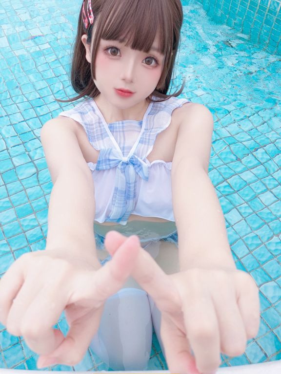 Ri Nai Jiao Naval Girl 83P2V