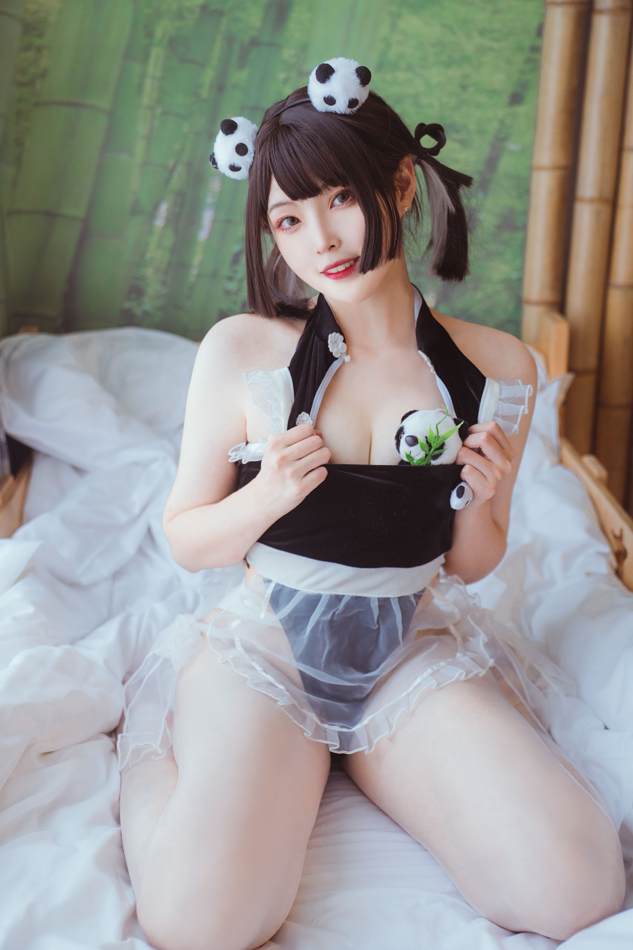 夏夏子 パンダメイド64P1V