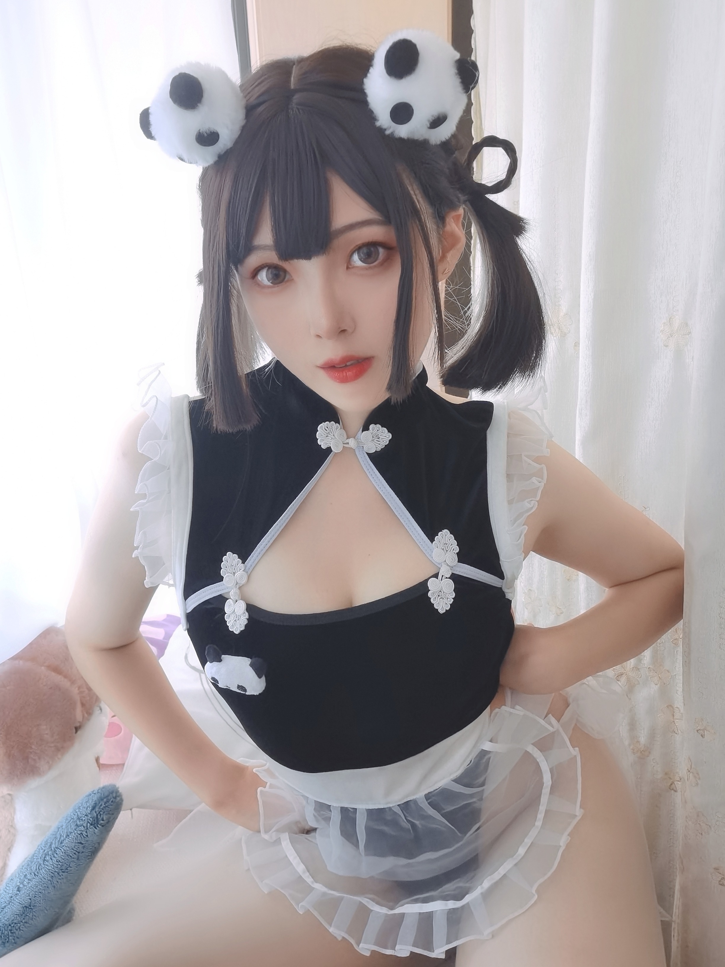 Natsuko Xia Xia Zi Panda Maid 64P1V