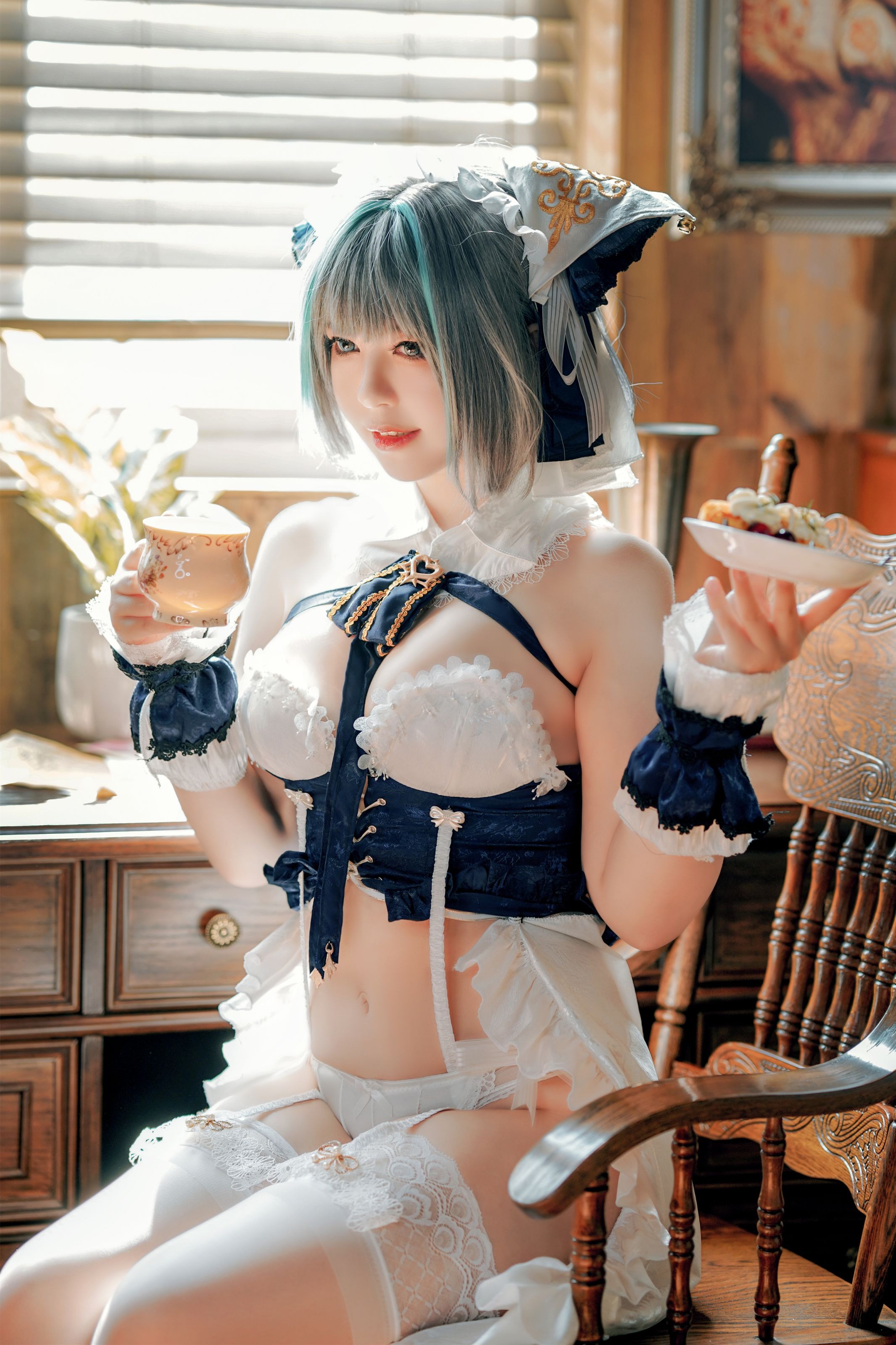 Ban Ban Zi Azur Lane Cheshire Body Pillow 56P