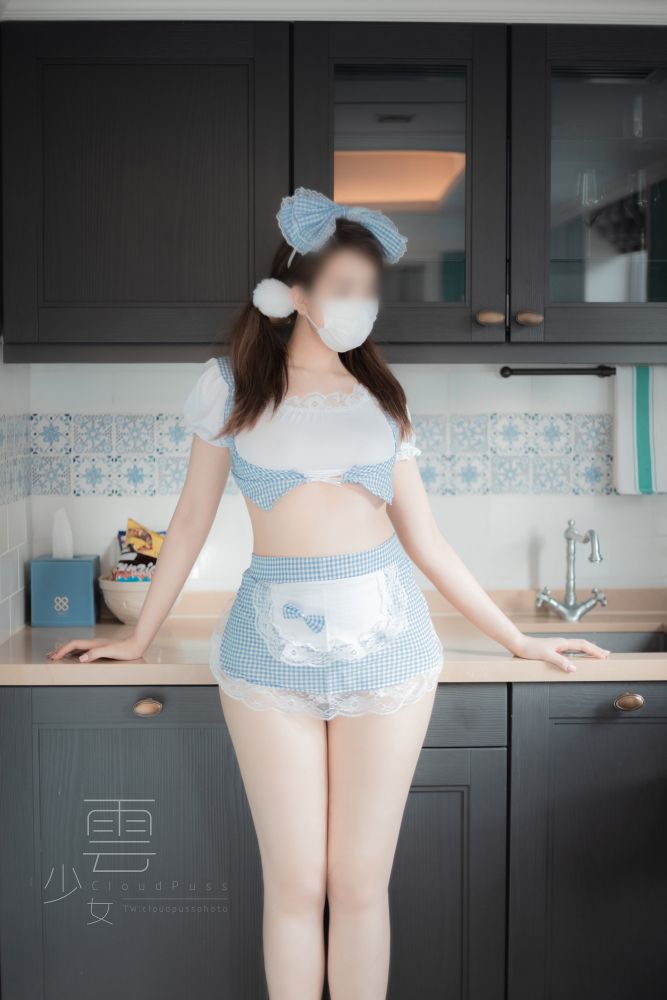 Cloud Girl Photograph Write SS.VI