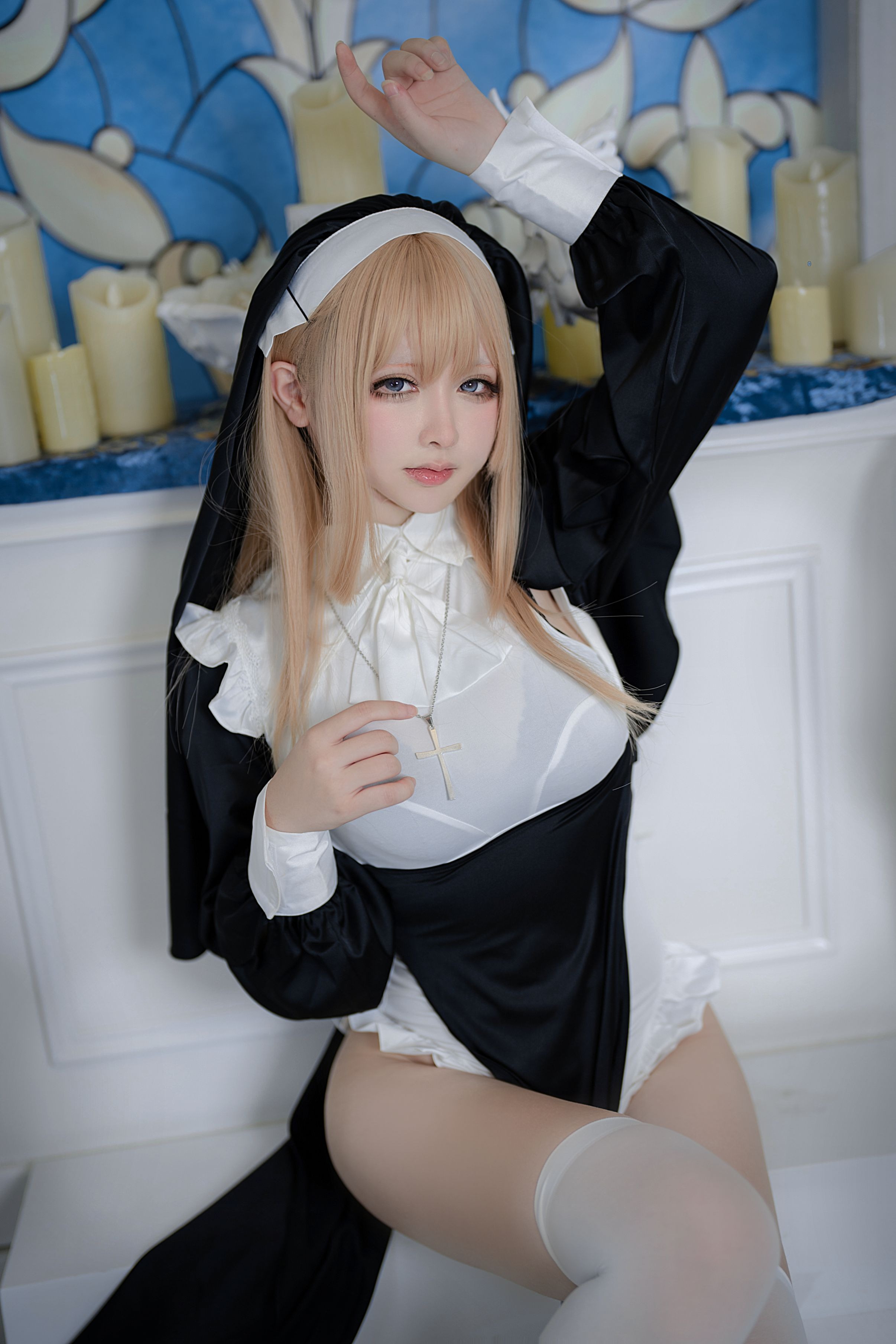 櫻梨梨 修女 [35P-681MB