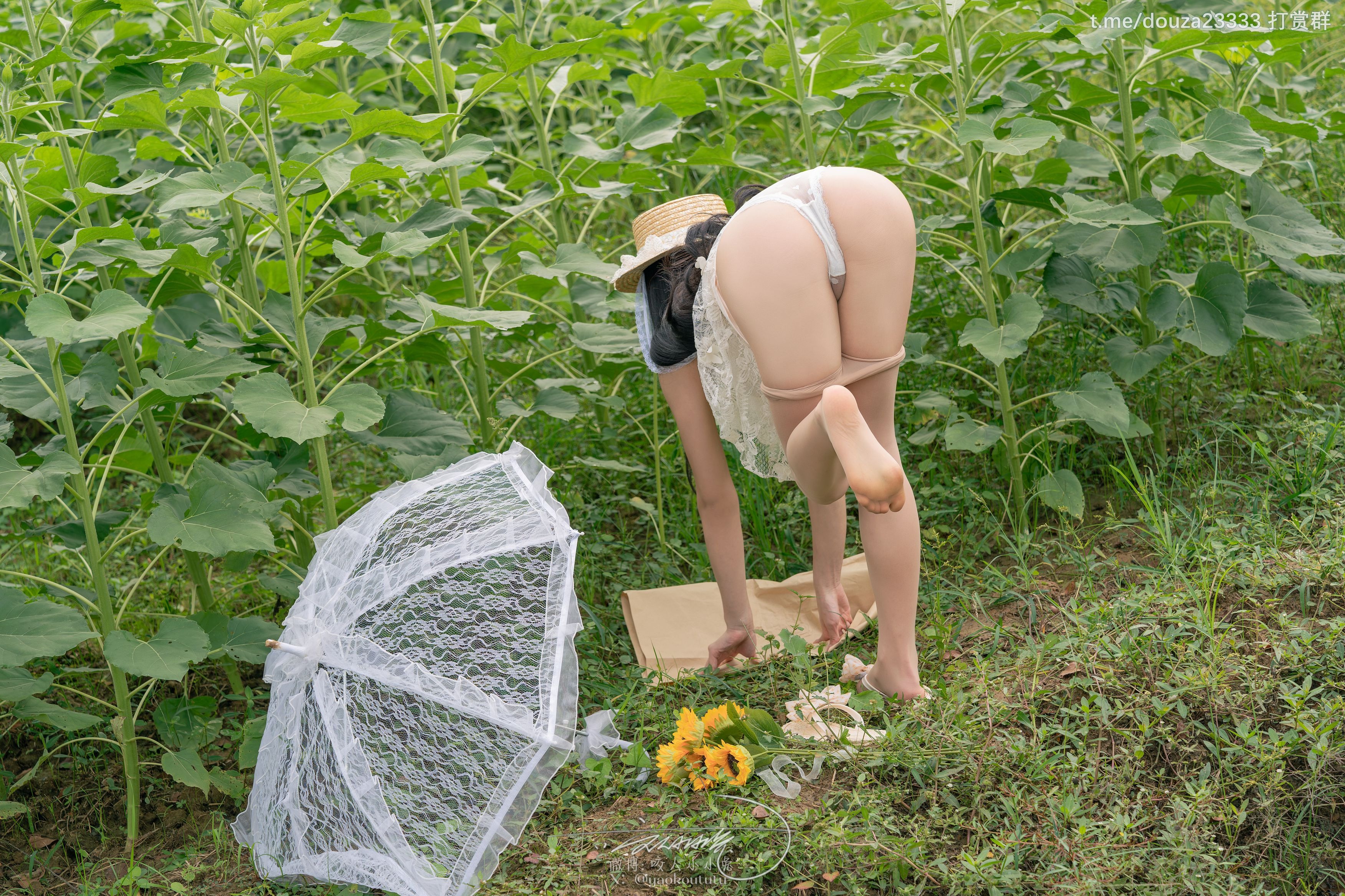 Cắn một miếng Thỏ Nương Hạ no Aoi Mùa hè 73P1V