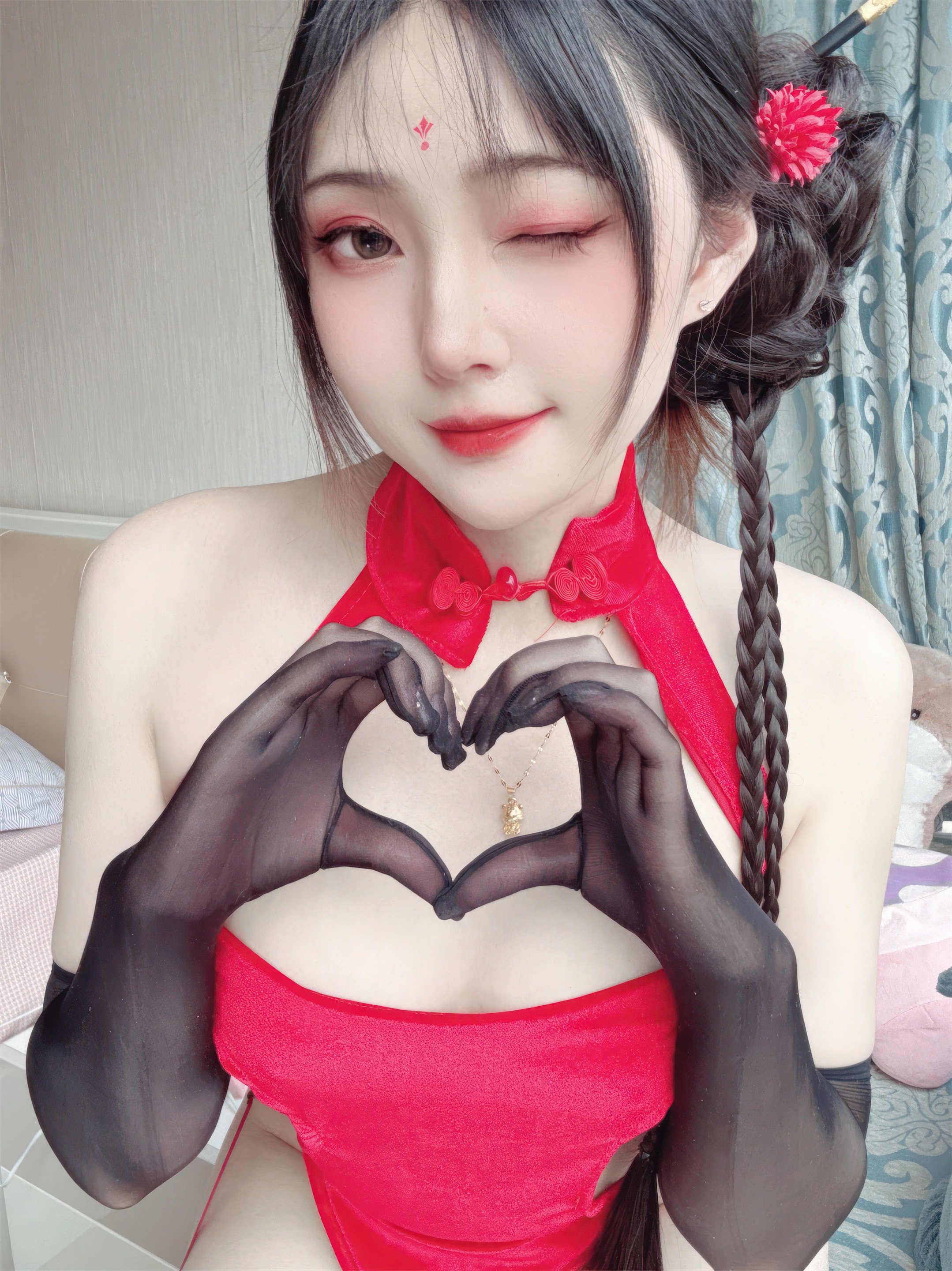 Natsuko Năm Rồng Mừng Xuân 45P