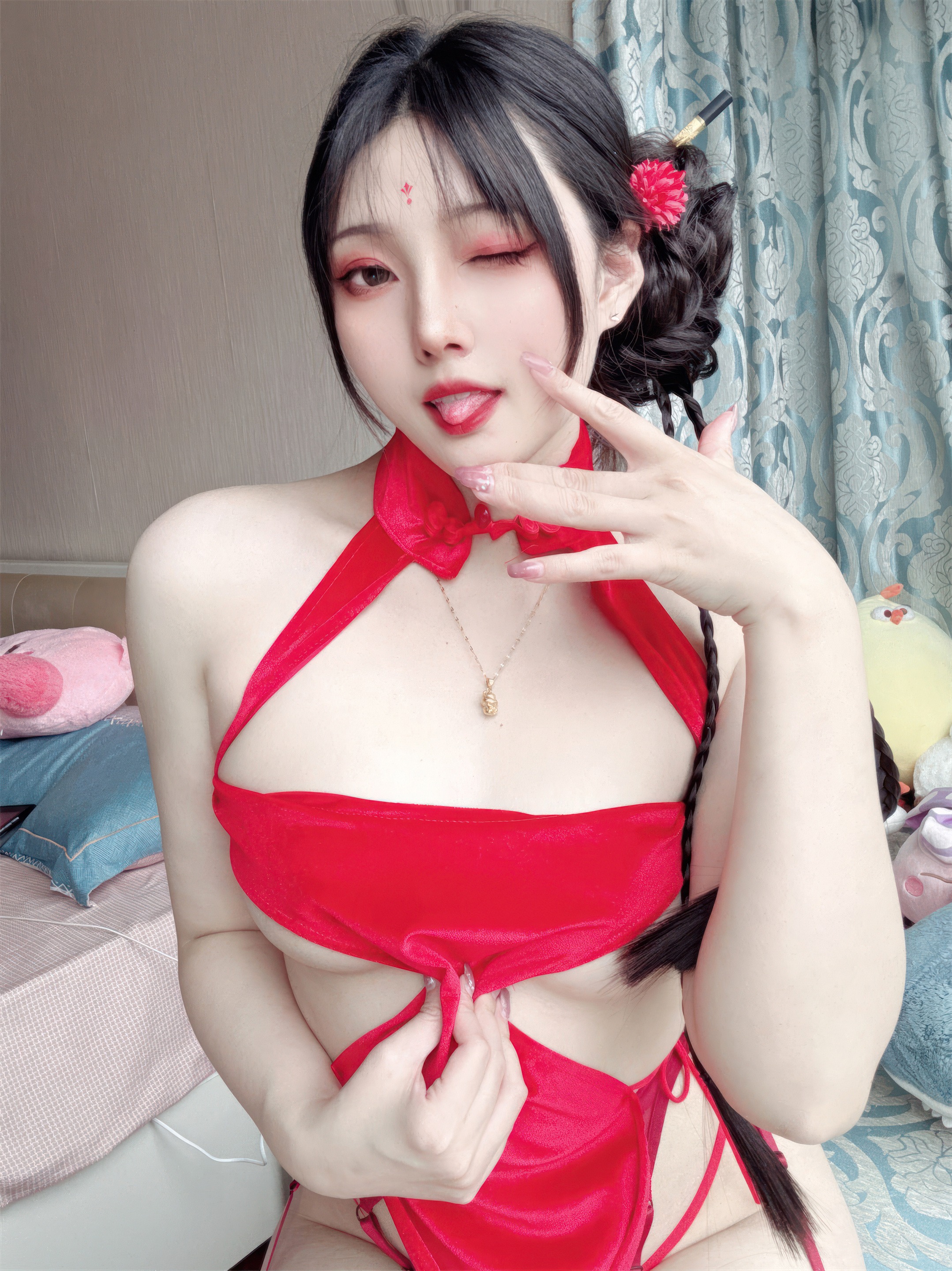 夏子 龍年新春 45P