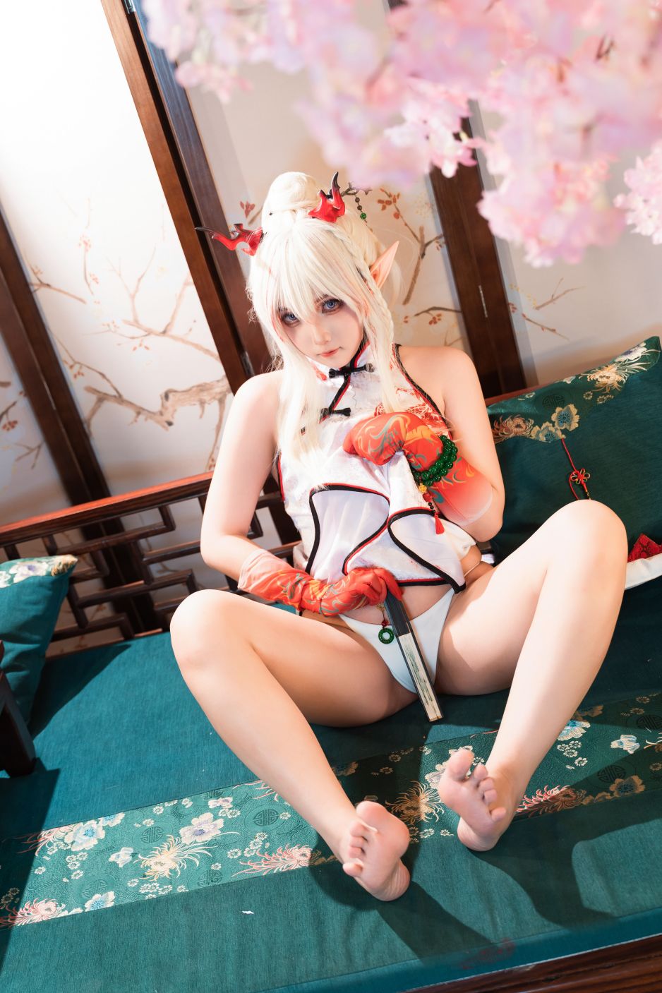 Chengfeng Qianya & Xiao He Tianjiu - Nian Xi Qipao Double Person Omamori [189P-788MB