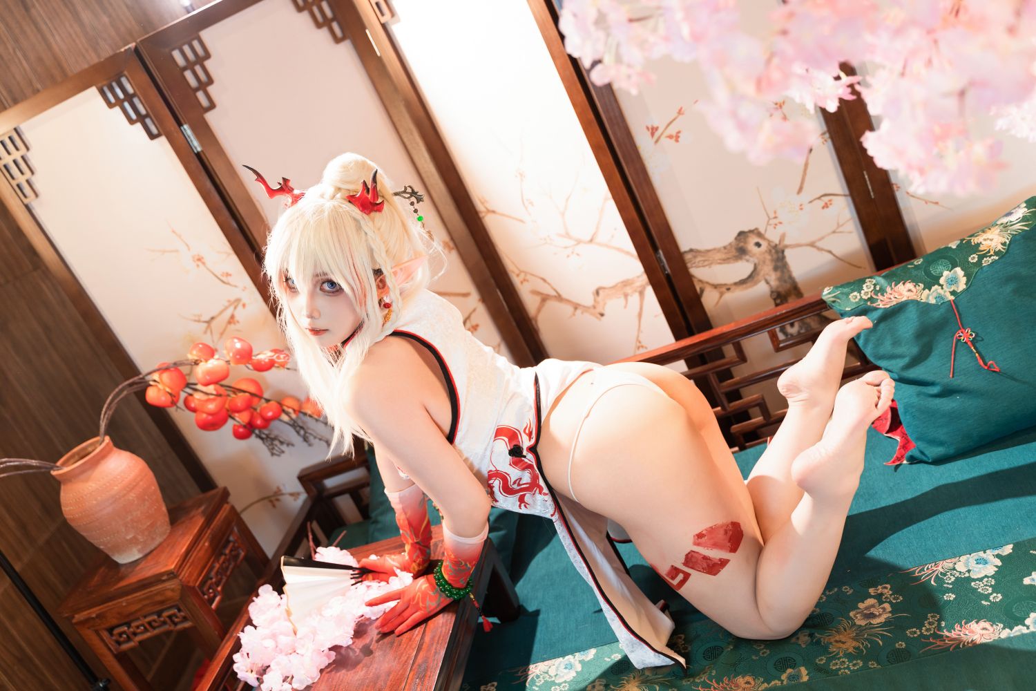 Chengfeng Qianya & Xiao He Tianjiu - Nian Xi Qipao Double Person Omamori [189P-788MB