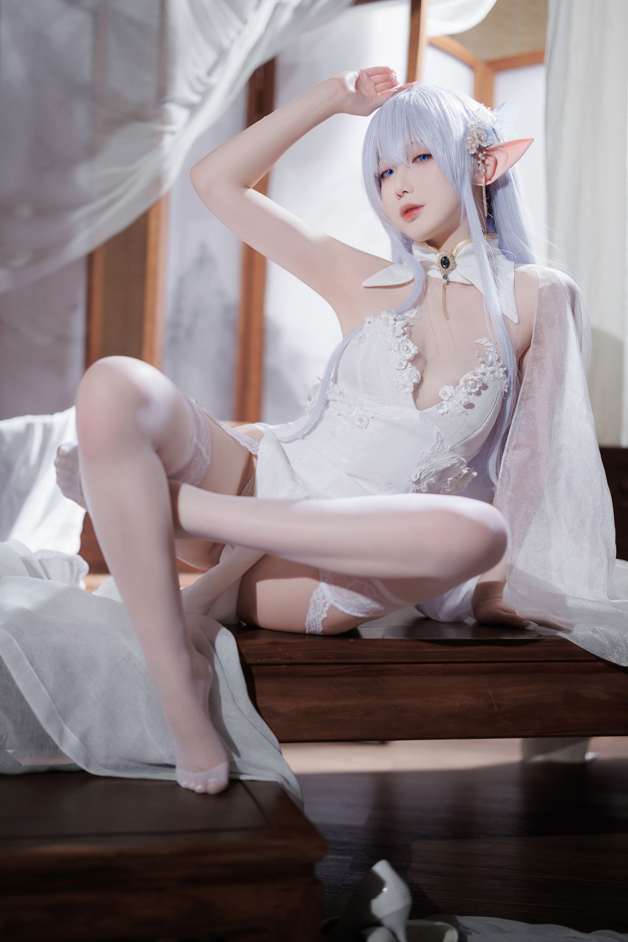 Feng Jiangjiang Albion Qipao 40P