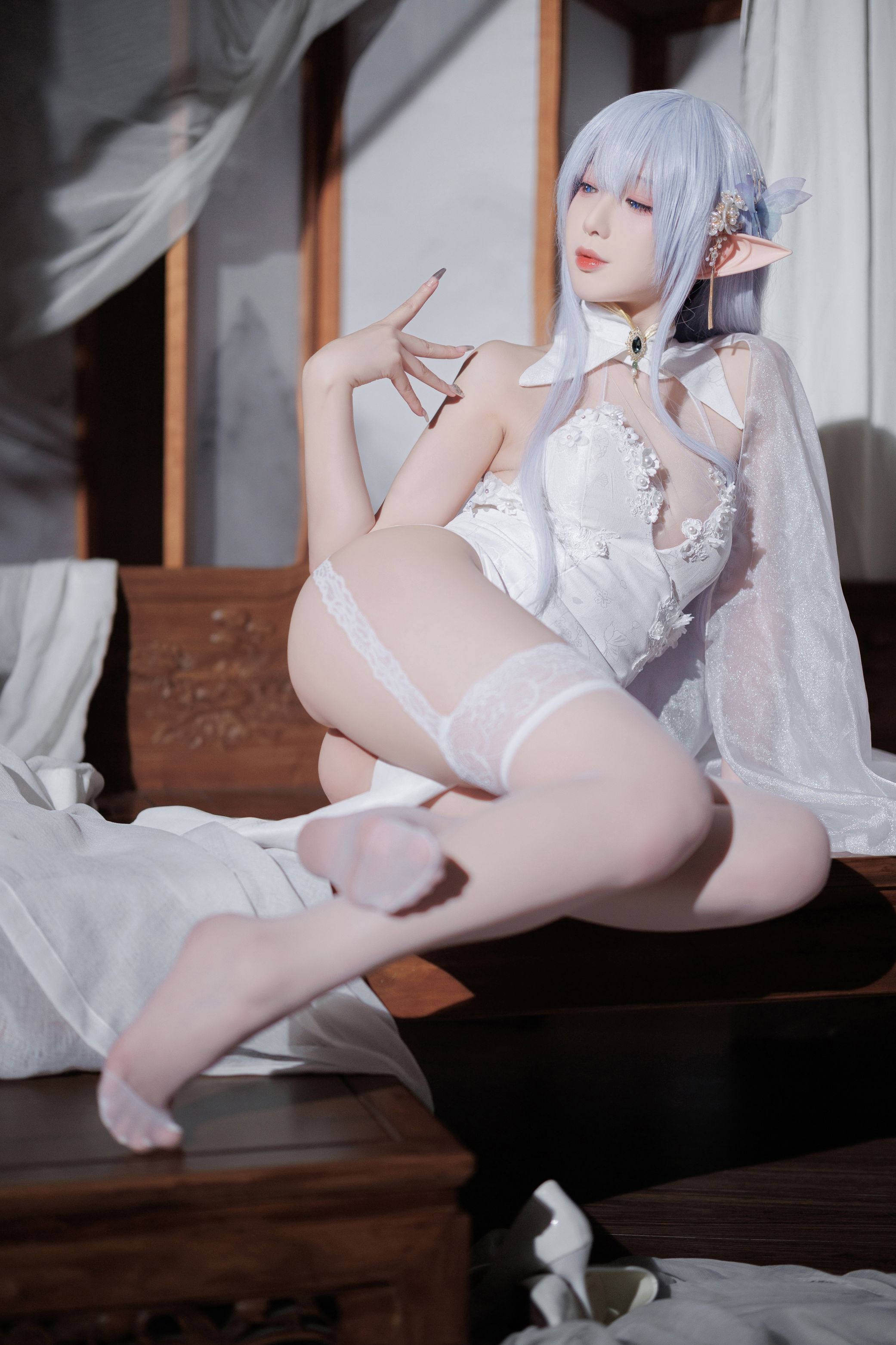 Feng Jiangjiang Albion Qipao 40P