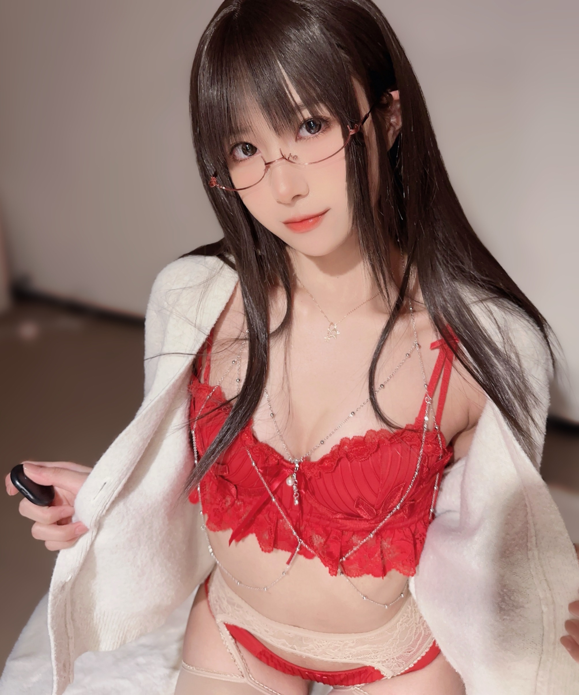 푸딩 복분자 안경 소녀(8월 7일 후원 그룹 자원)