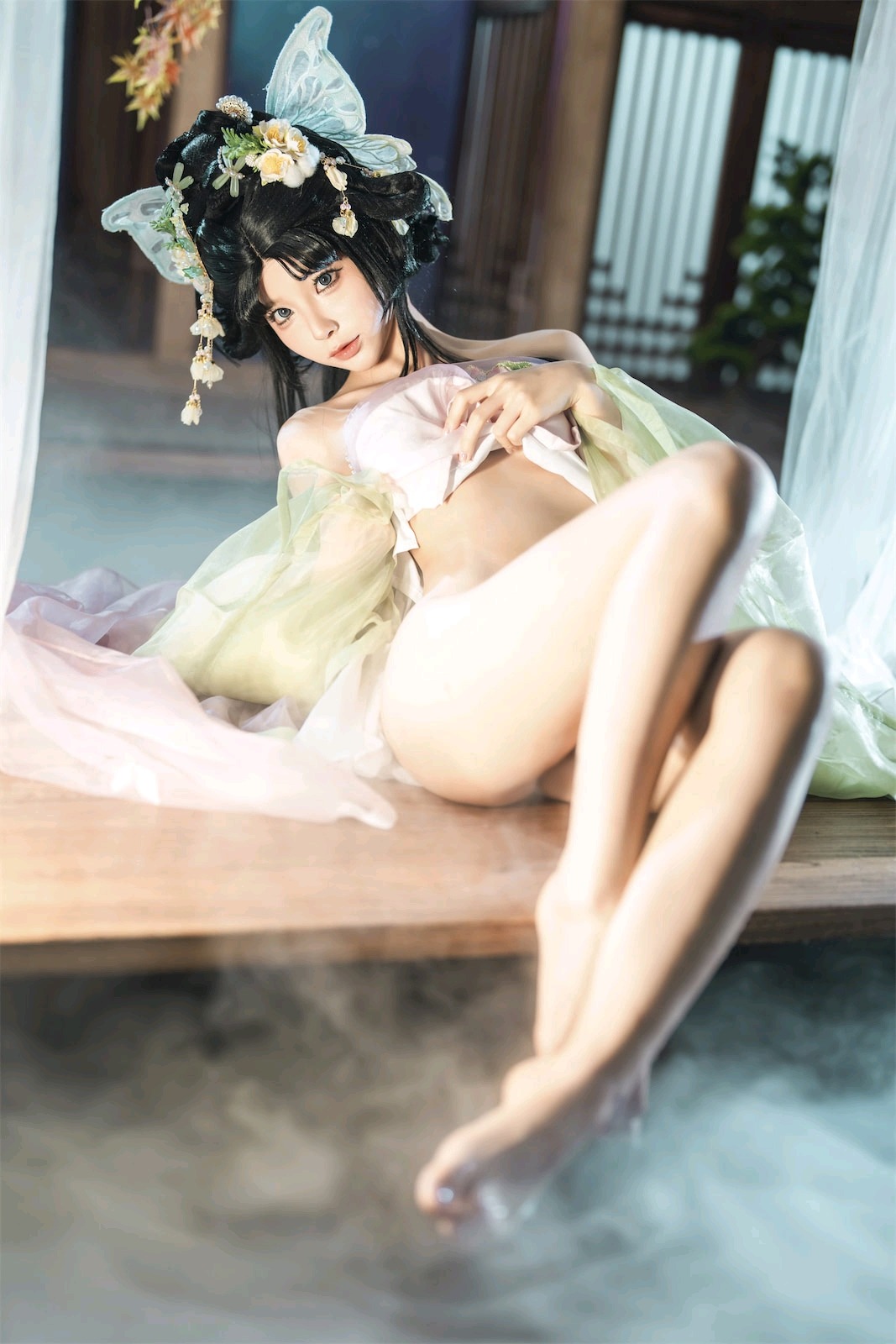 Chun Mo Mo - Ancient Costume 152P