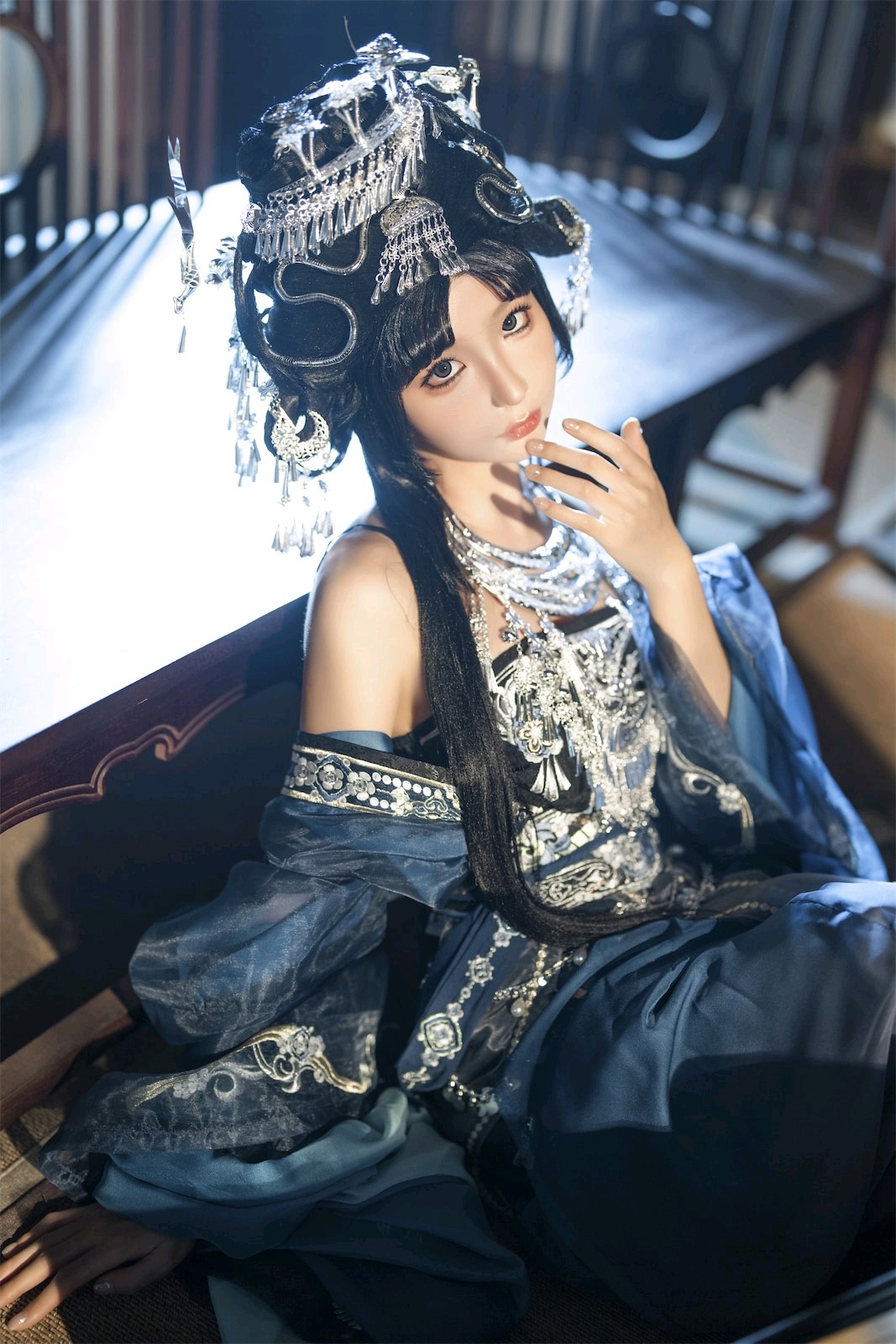 Chun Mo Mo - Ancient Costume 152P