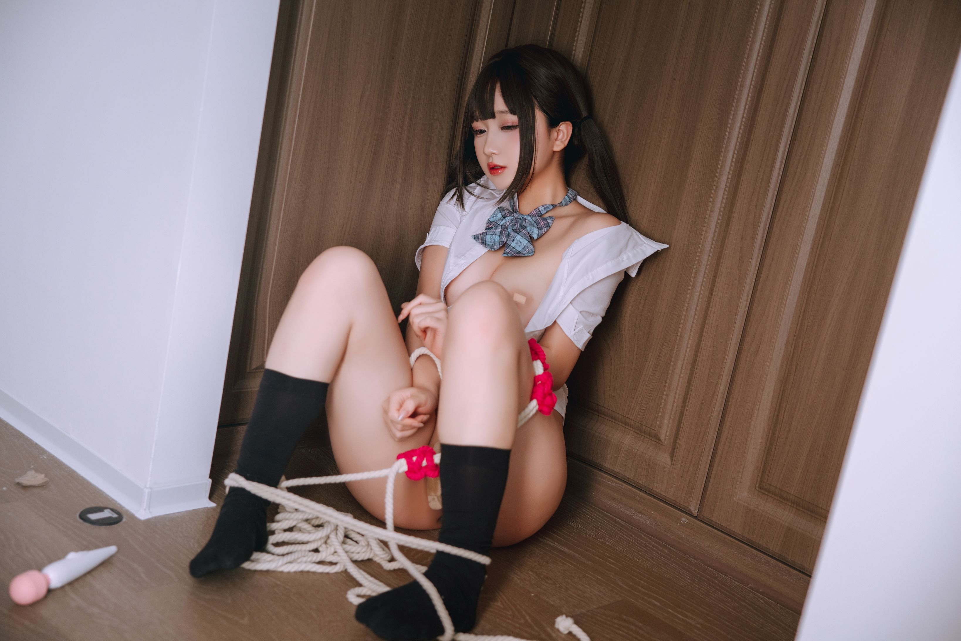 리나자오 탈의실 195P