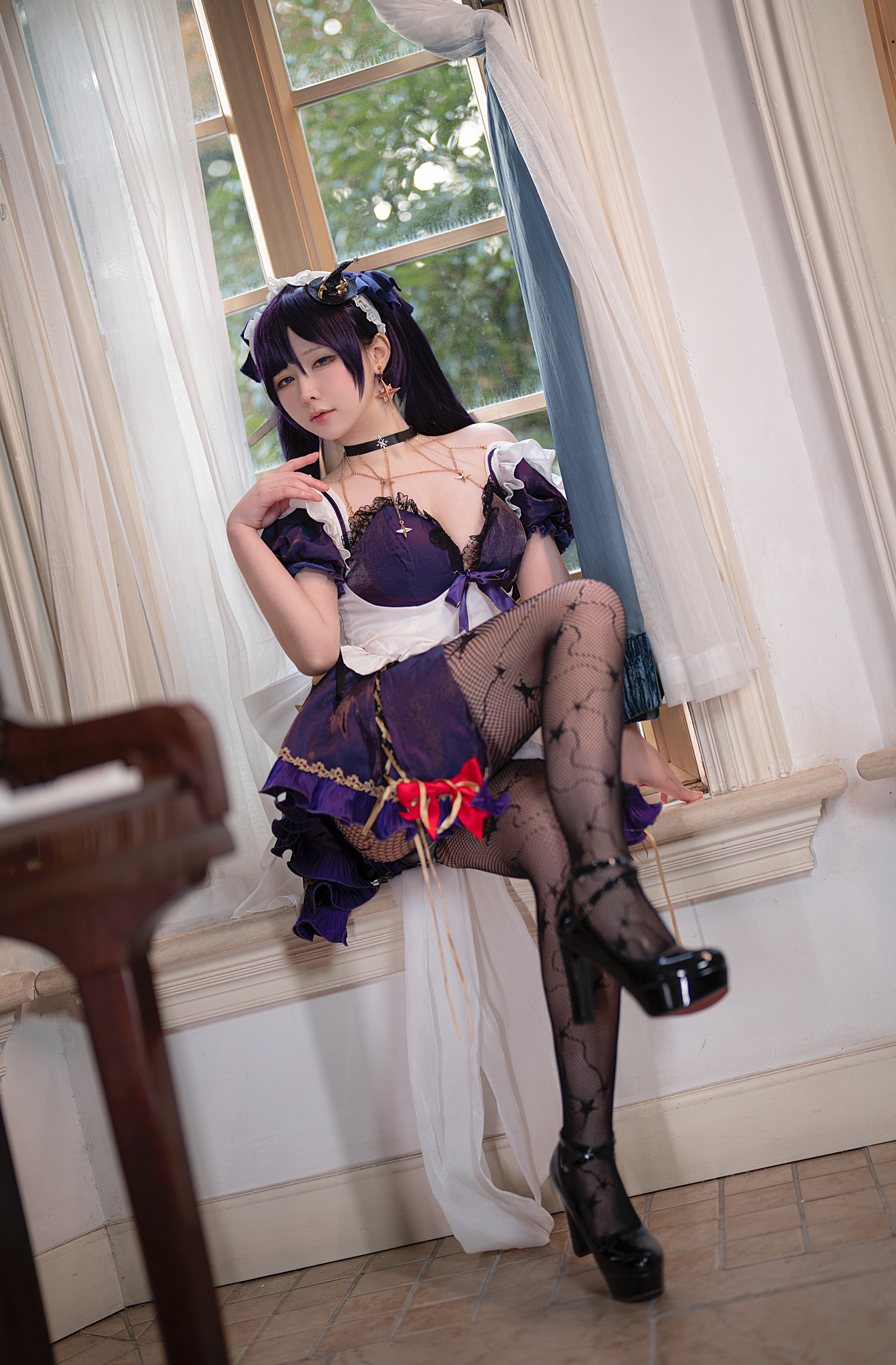 Ying Li Li Mona Nữ Tỳ 34P