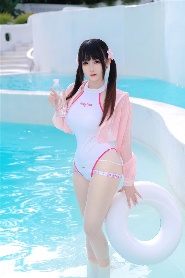 mikoちゃん - 粉白海月姬 29P [29P-96.52 MB] 20240815b