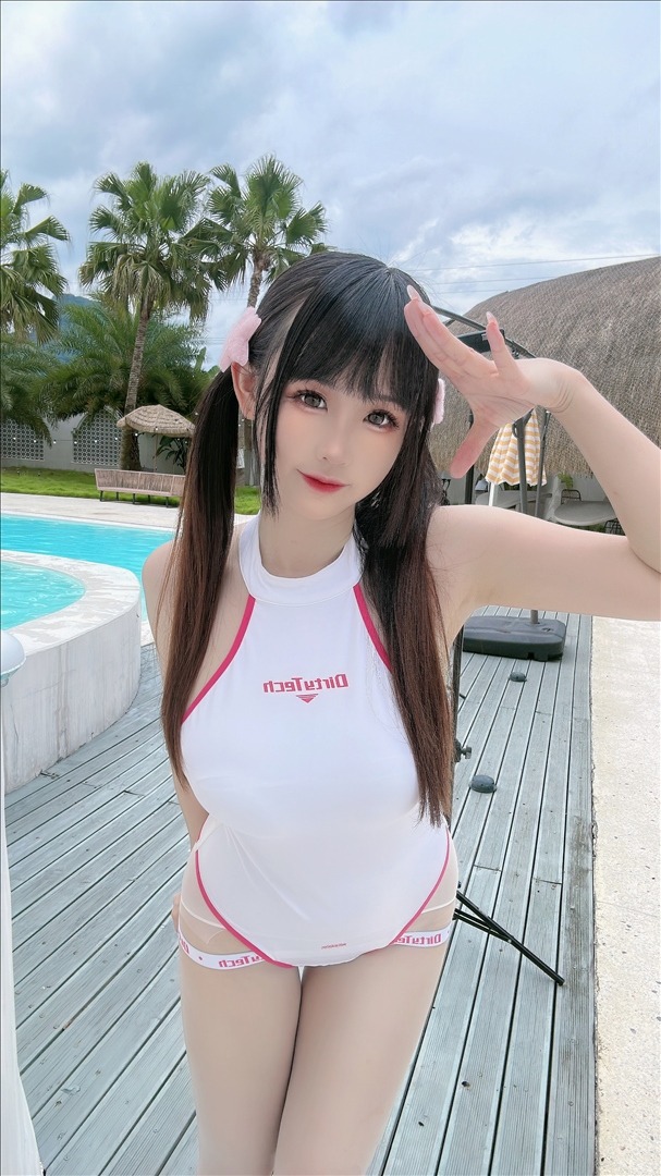 mikoちゃん - 粉白海月姬 29P [29P-96.52 MB] 20240815b