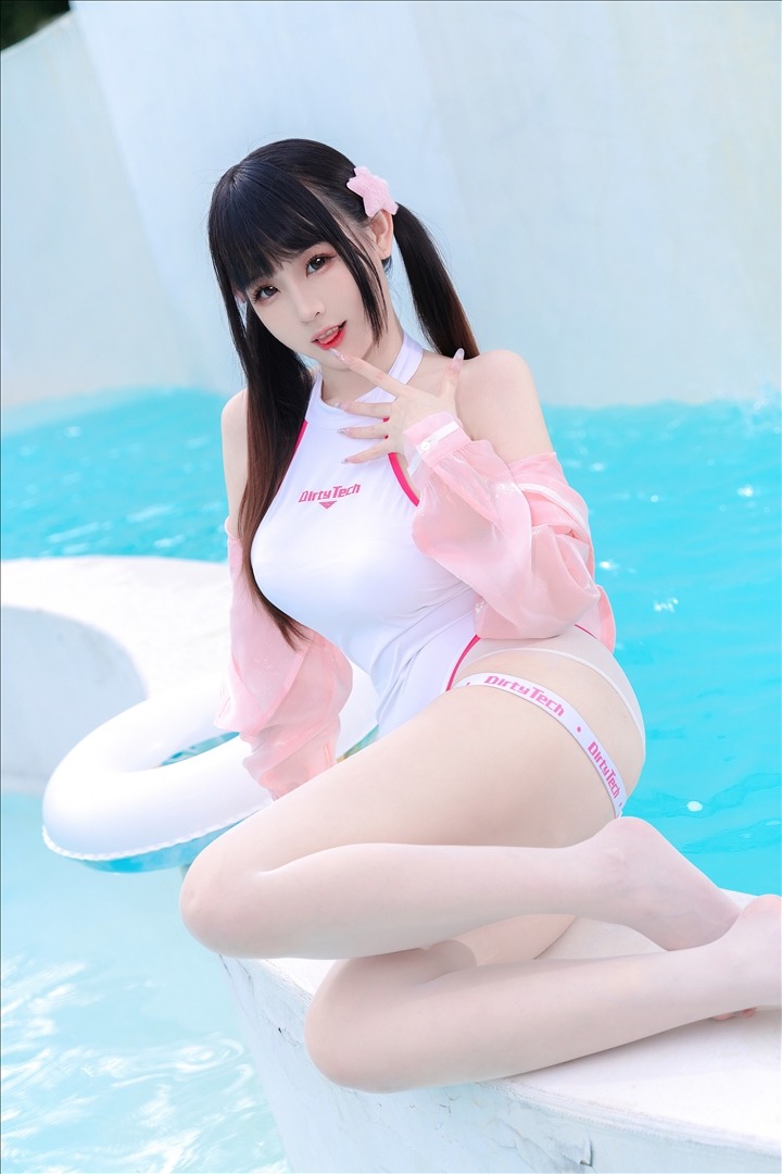 mikoちゃん - 粉白海月姬 29P [29P-96.52 MB] 20240815b