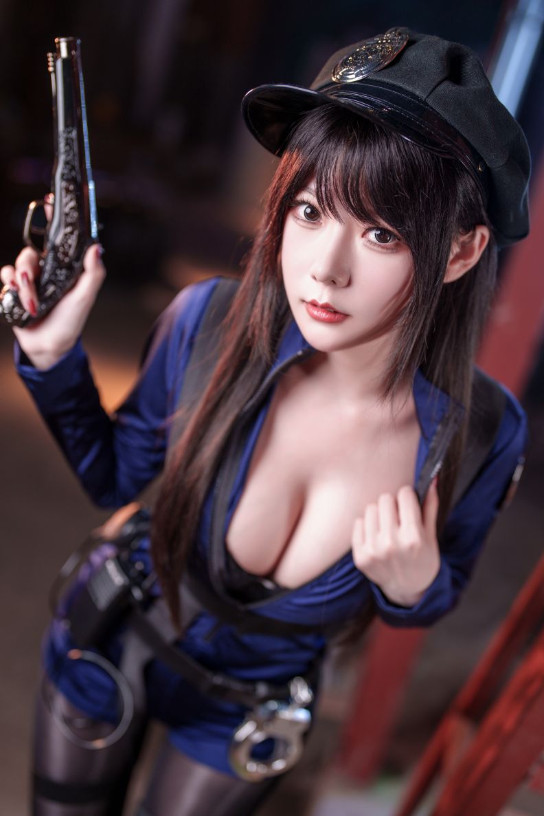 香草喵露露 - 2023年11月艦長 女警[40P1V-1.54GB