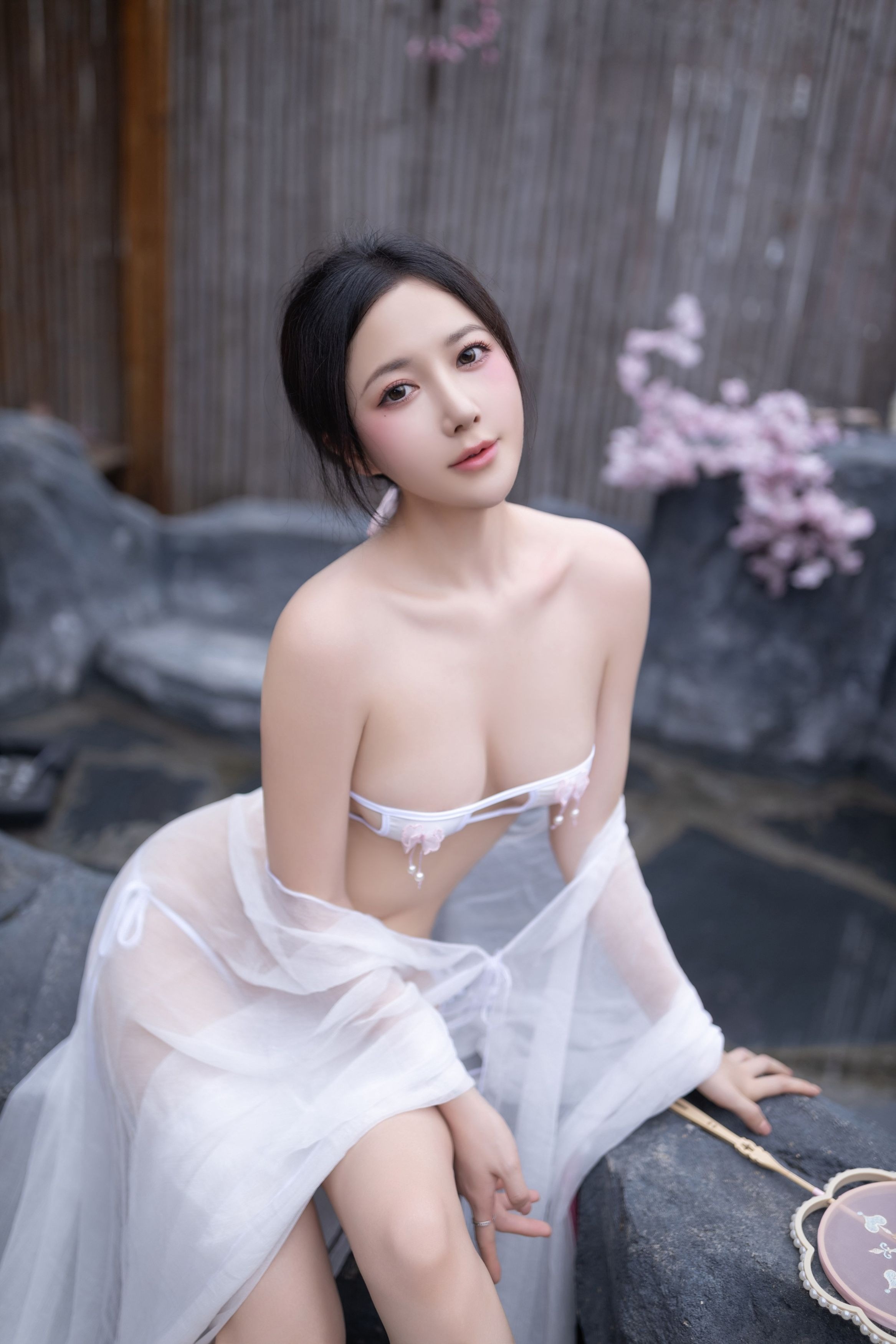 魚子醬菲什 - 花想容 120P