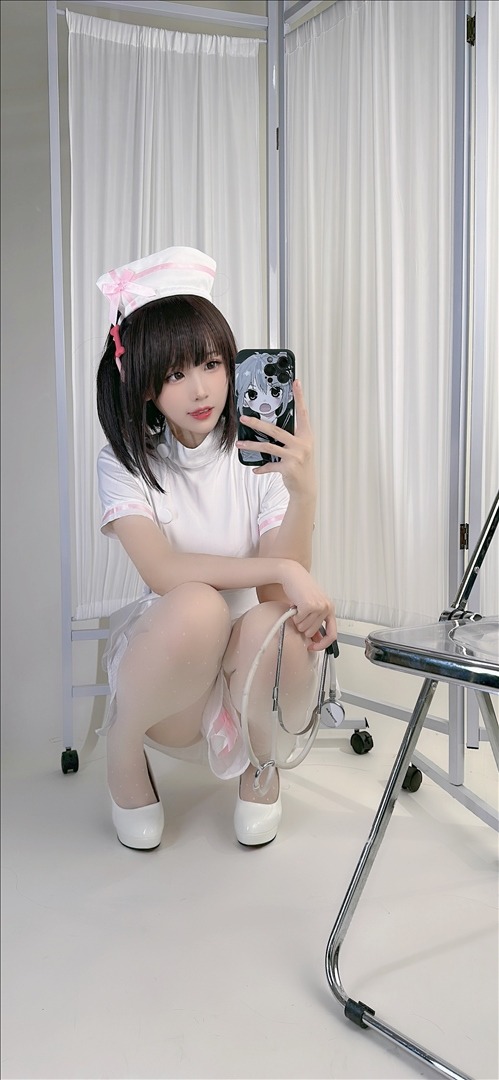 Miko-chan - Y tá Bé 36P