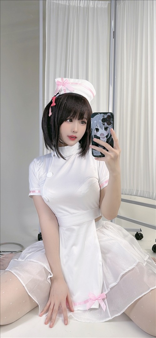 Miko-chan - Y tá Bé 36P
