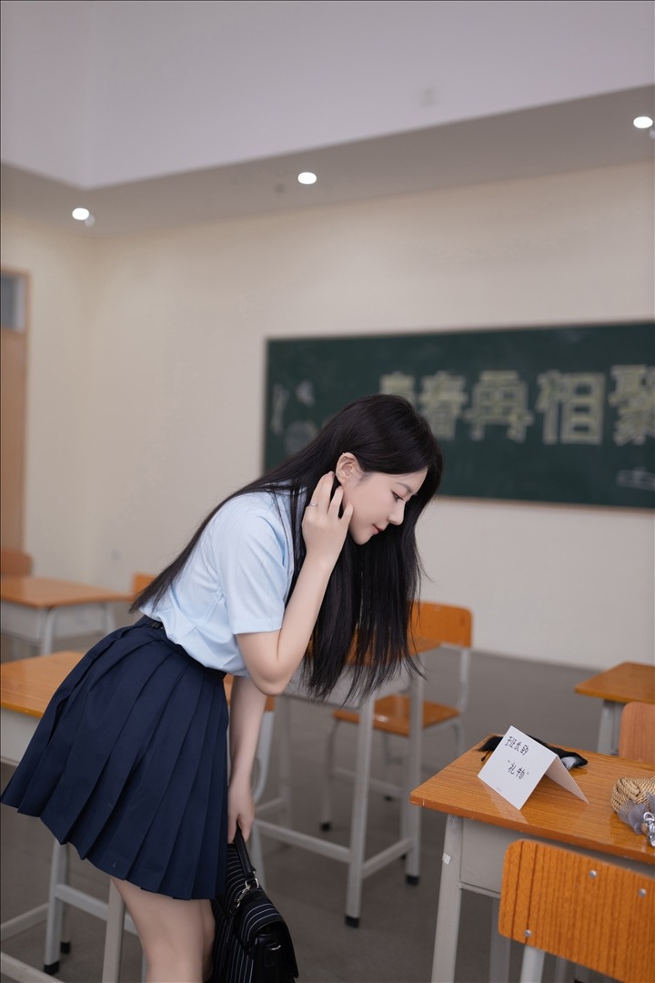 鱼子酱Fish - 班长的礼物