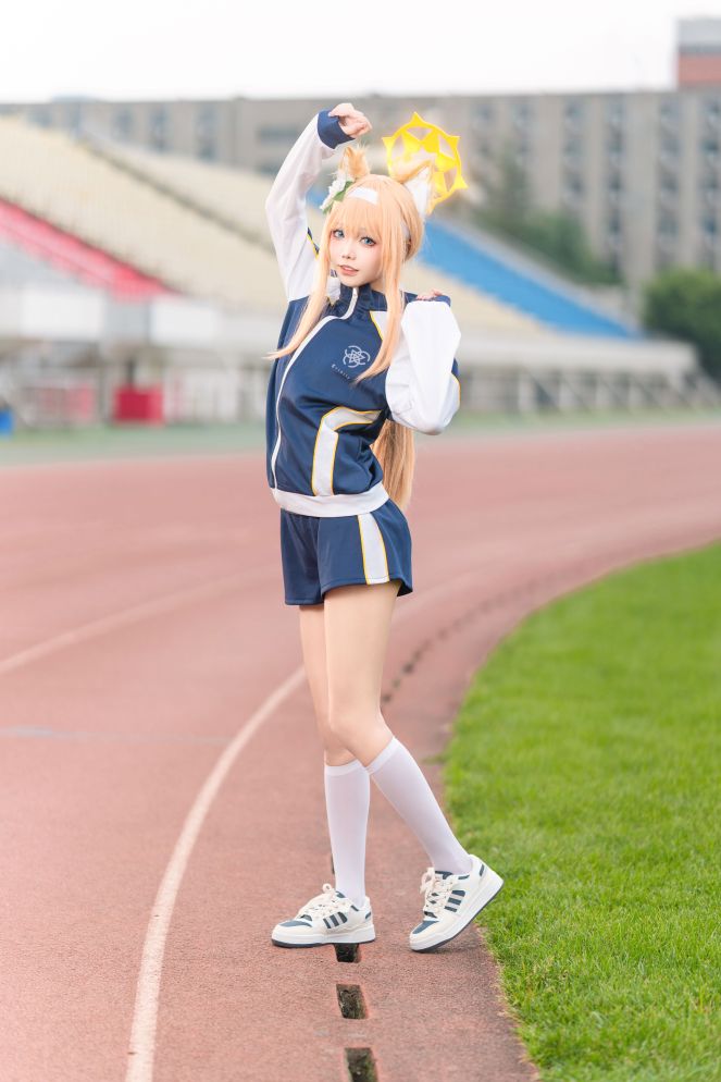 Aiwest Blue Archive Iro Mari Nữ tu Áo ngủ Bộ đồ thể dục