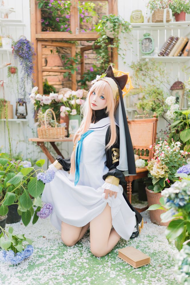 Aiwest Blue Archive Iro Mari Nữ tu Áo ngủ Bộ đồ thể dục