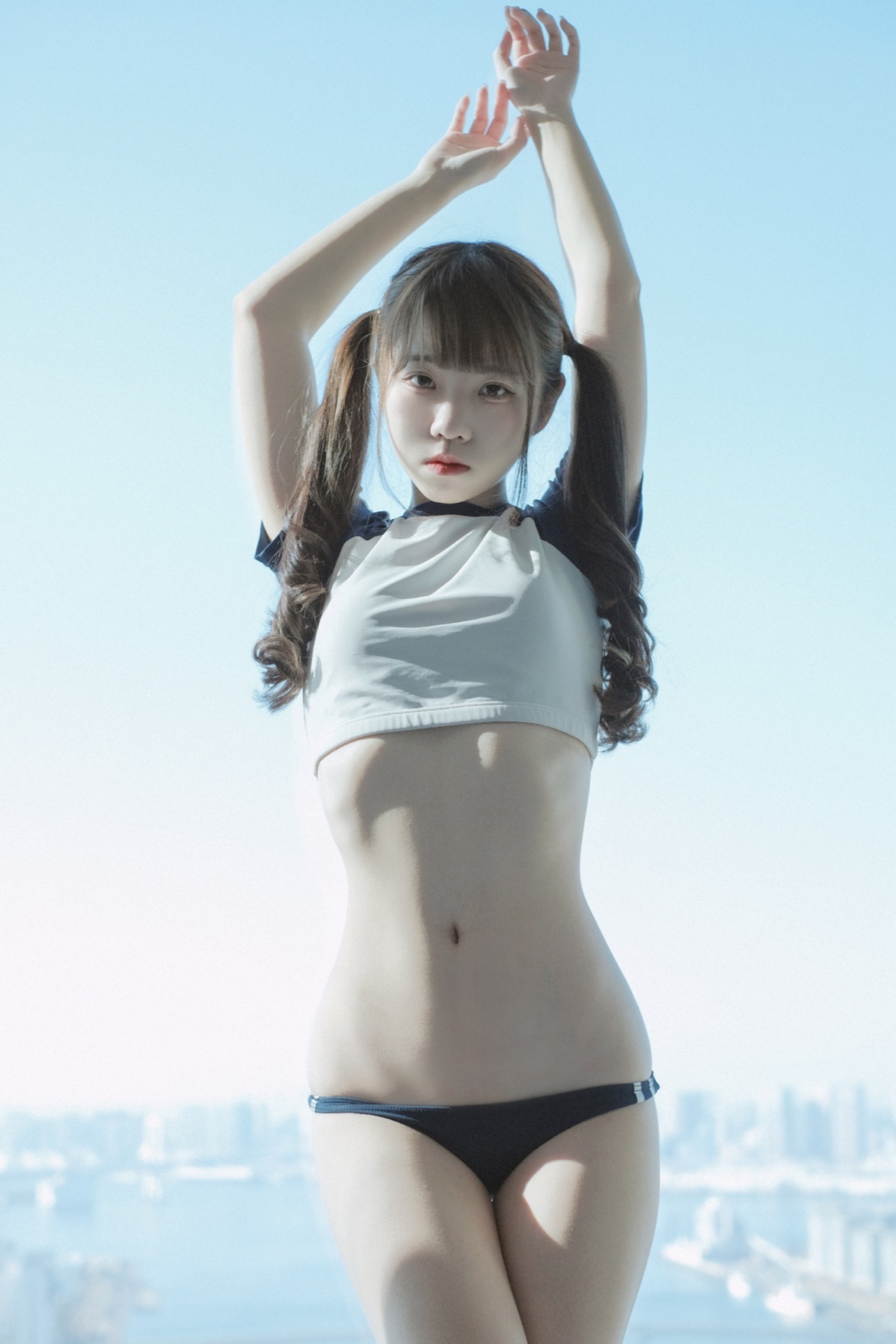 ココ小白兔 - ギフト体操服の少女 35P