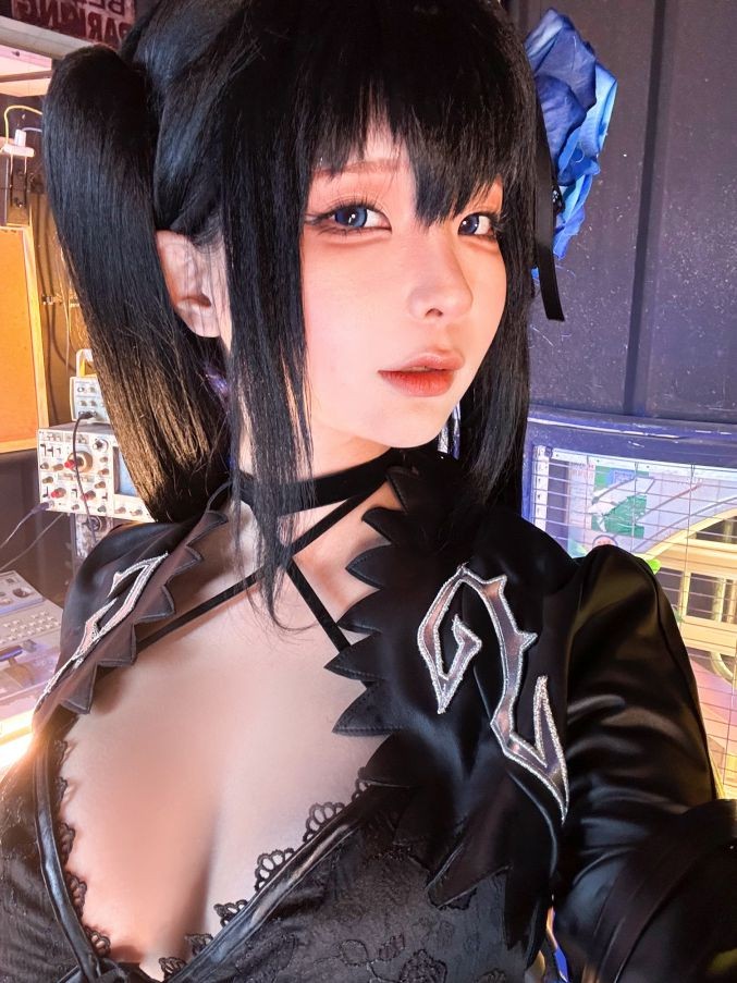Chun Mo Mo - Black Rock Shooter