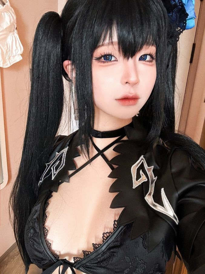 Chun Mo Mo - Black Rock Shooter