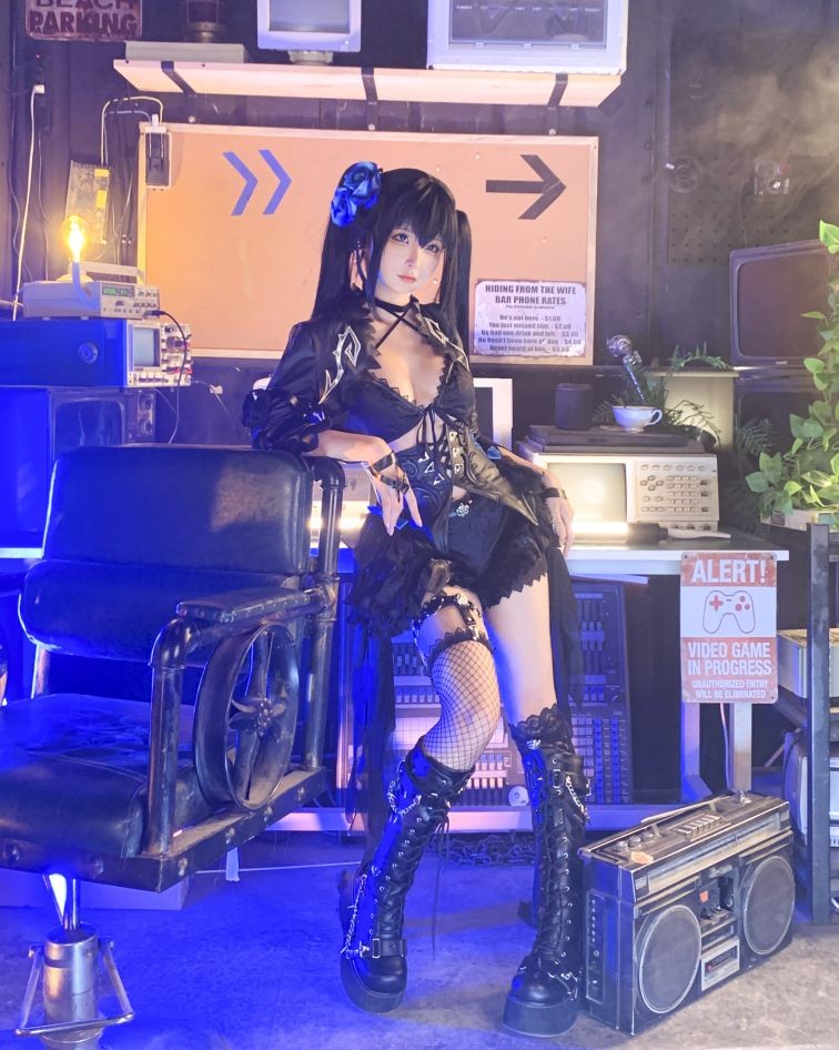 Chun Mo Mo - Black Rock Shooter